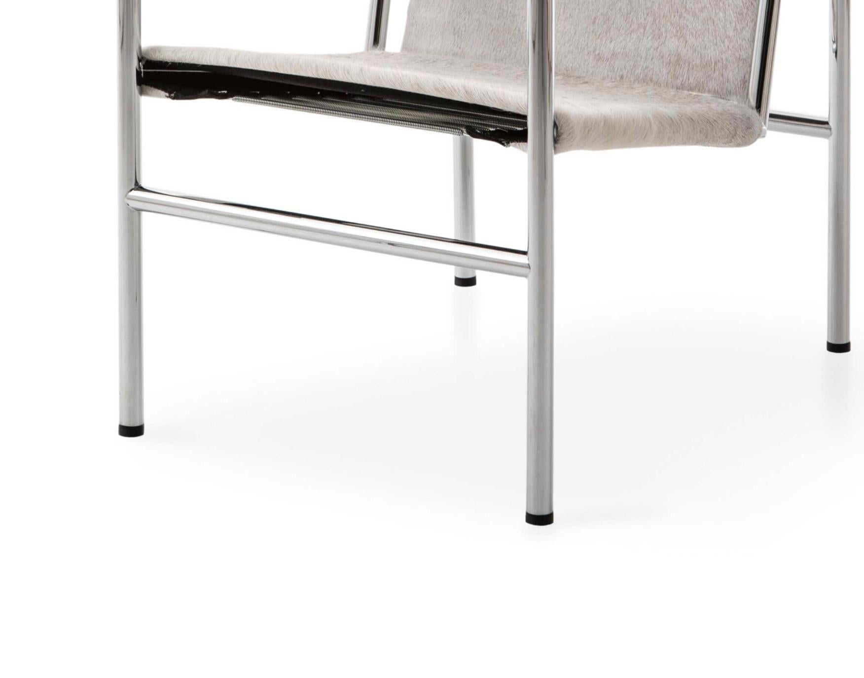 Le Corbusier 1 Fauteuil Dossier Sillón Basculante Para Cassina Siglo XXI y contemporáneo en venta