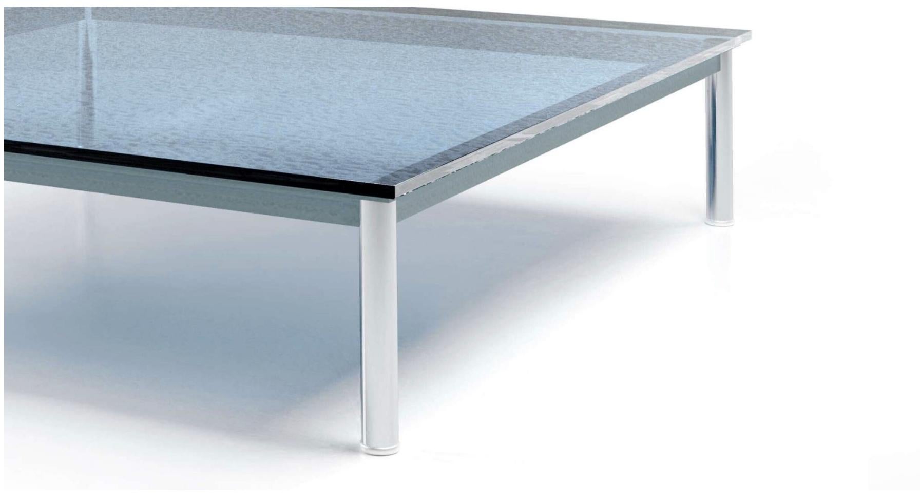 Le Corbusier 10 Mesa en Tubo Bajo, Gran Modelo Para Cassina en Nuevo estado para la venta en Barcelona, Barcelona