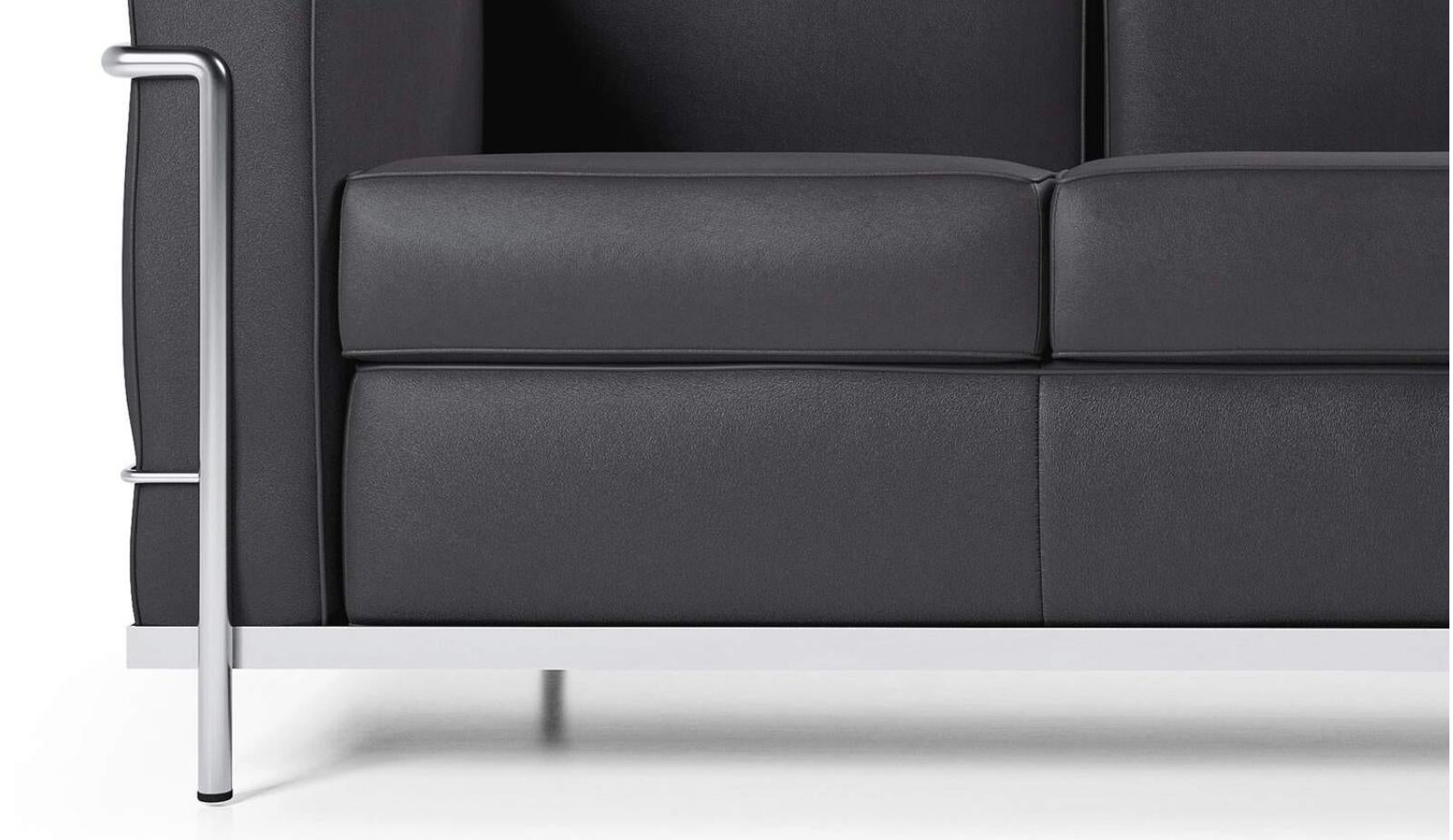 Le Corbusier 2 Fauteuil Grand Confort Petit Modèle Trois Places Durable (Chrom) im Angebot