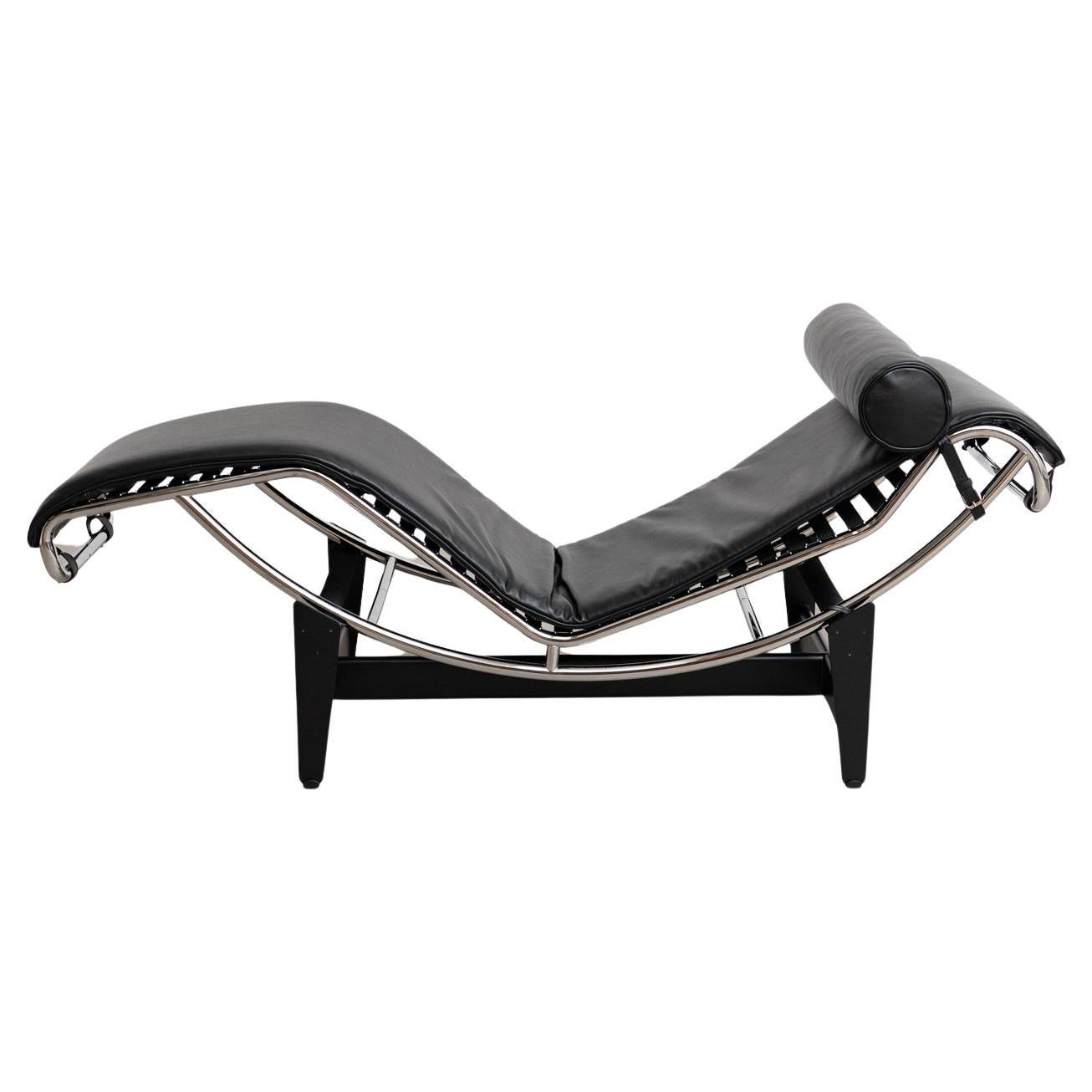 Le Corbusier 4 Chaise Longue À Réglage Continu, Noire, Durable Para Cassina