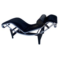 Le Corbusier  y Charlotte Perriand  LC4 Le Corbusier  y Charlotte Perriand  LC4