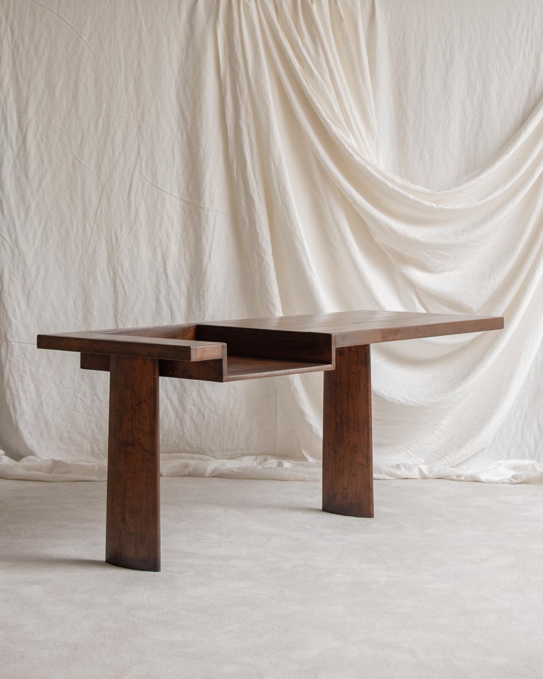 Le Corbusier & Balkrishna Doshi - Authentic LC/BD-01-A - Ahmedabad Console Desk In Good Condition In Hasselt, VLI