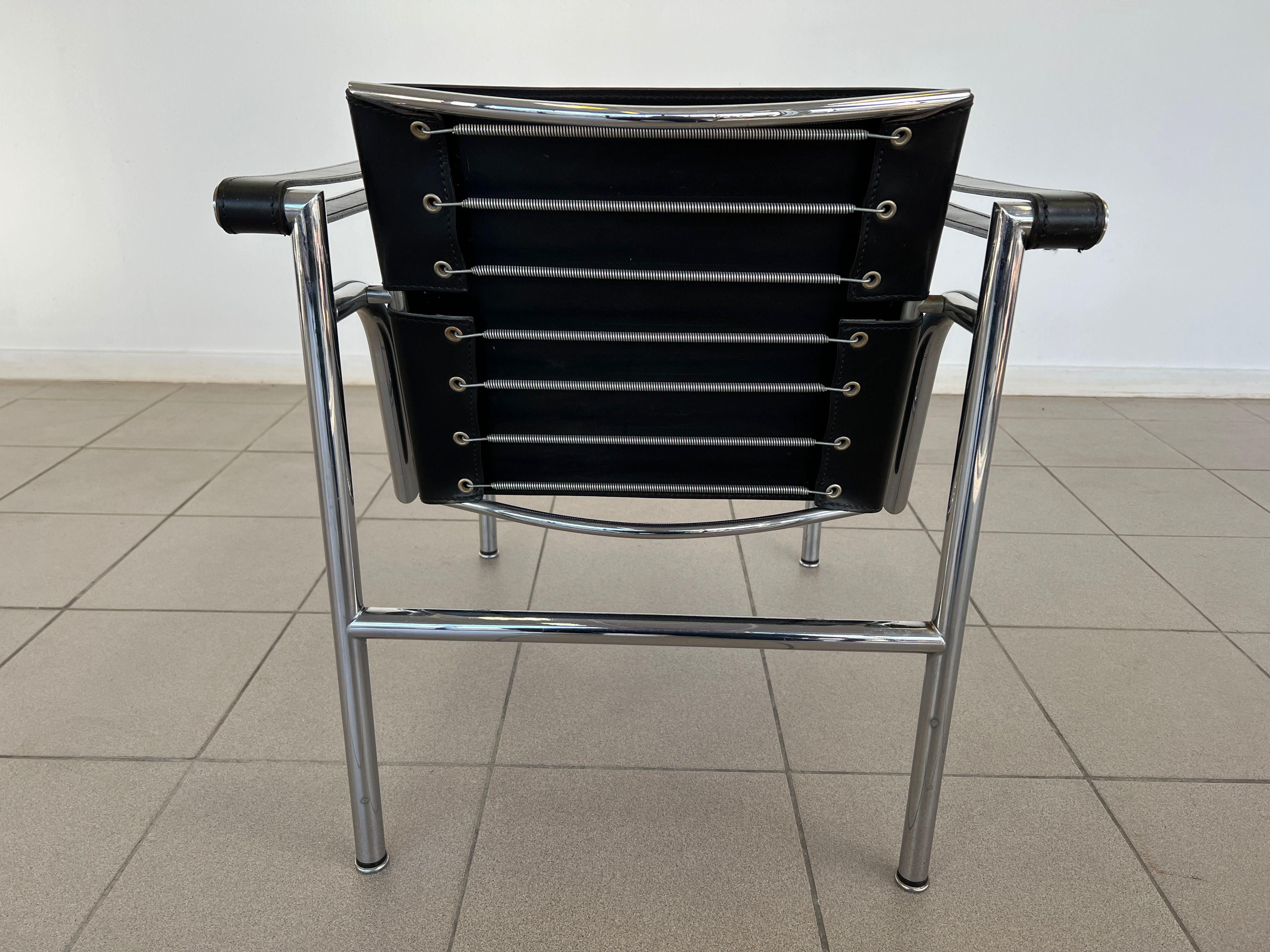 Le Corbusier Schwarze Lederstühle - 2er-Set im Angebot 4