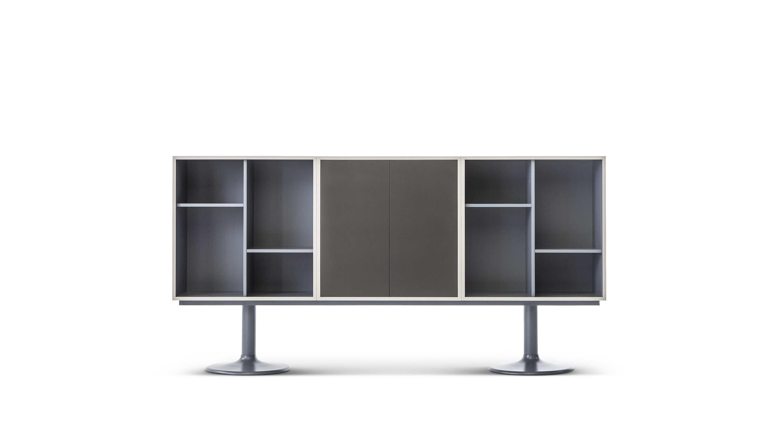 italien Le Corbusier Casiers Standard, Pieds Corolle Cabinet Pour Cassina en vente
