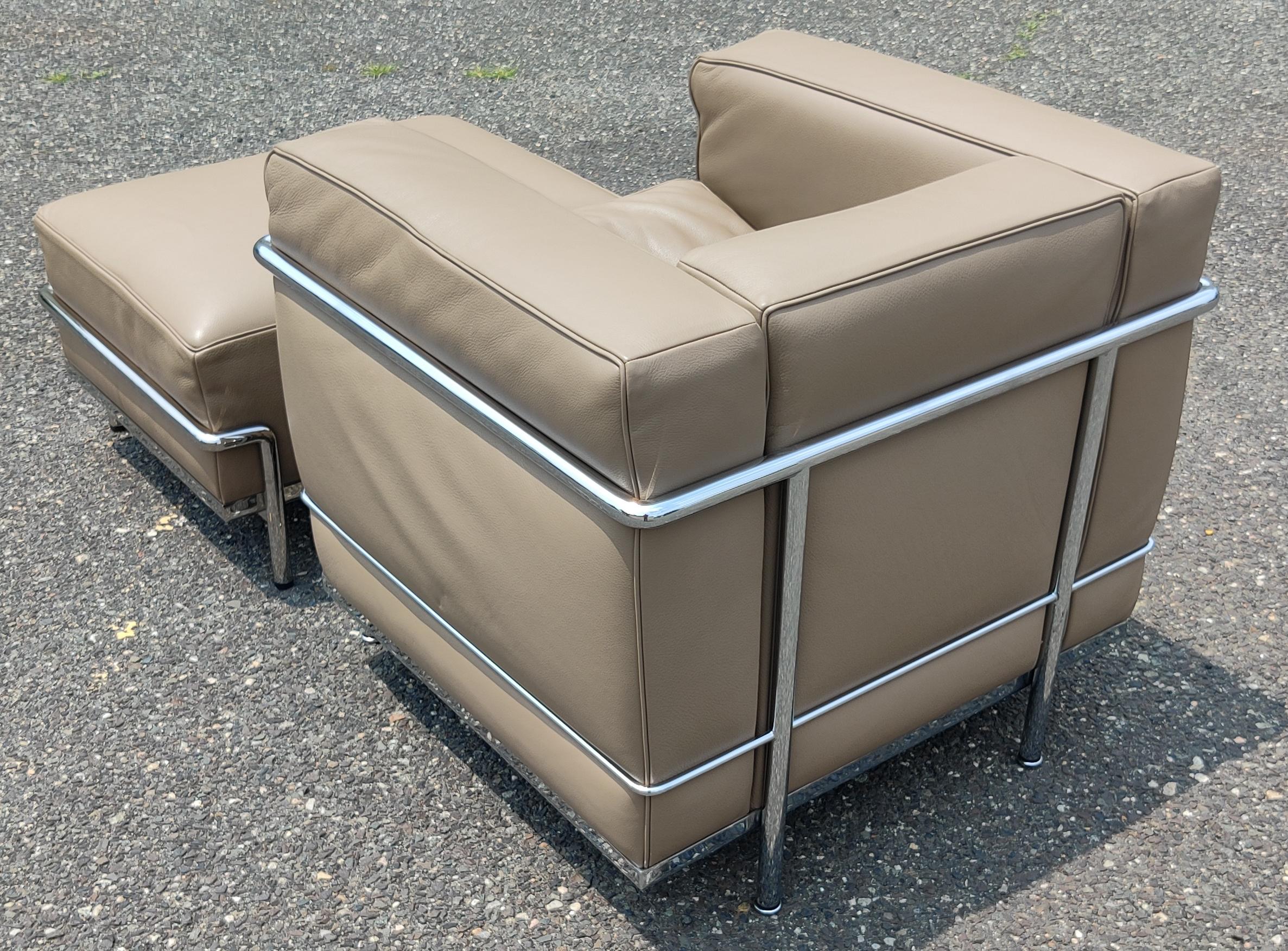 Le Corbusier - Cassina Gray Beige Petit Confort LC2 Club Lounge Chair + Ottoman 7