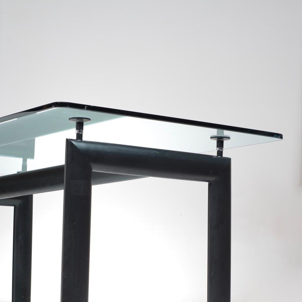 le corbusier glass dining table