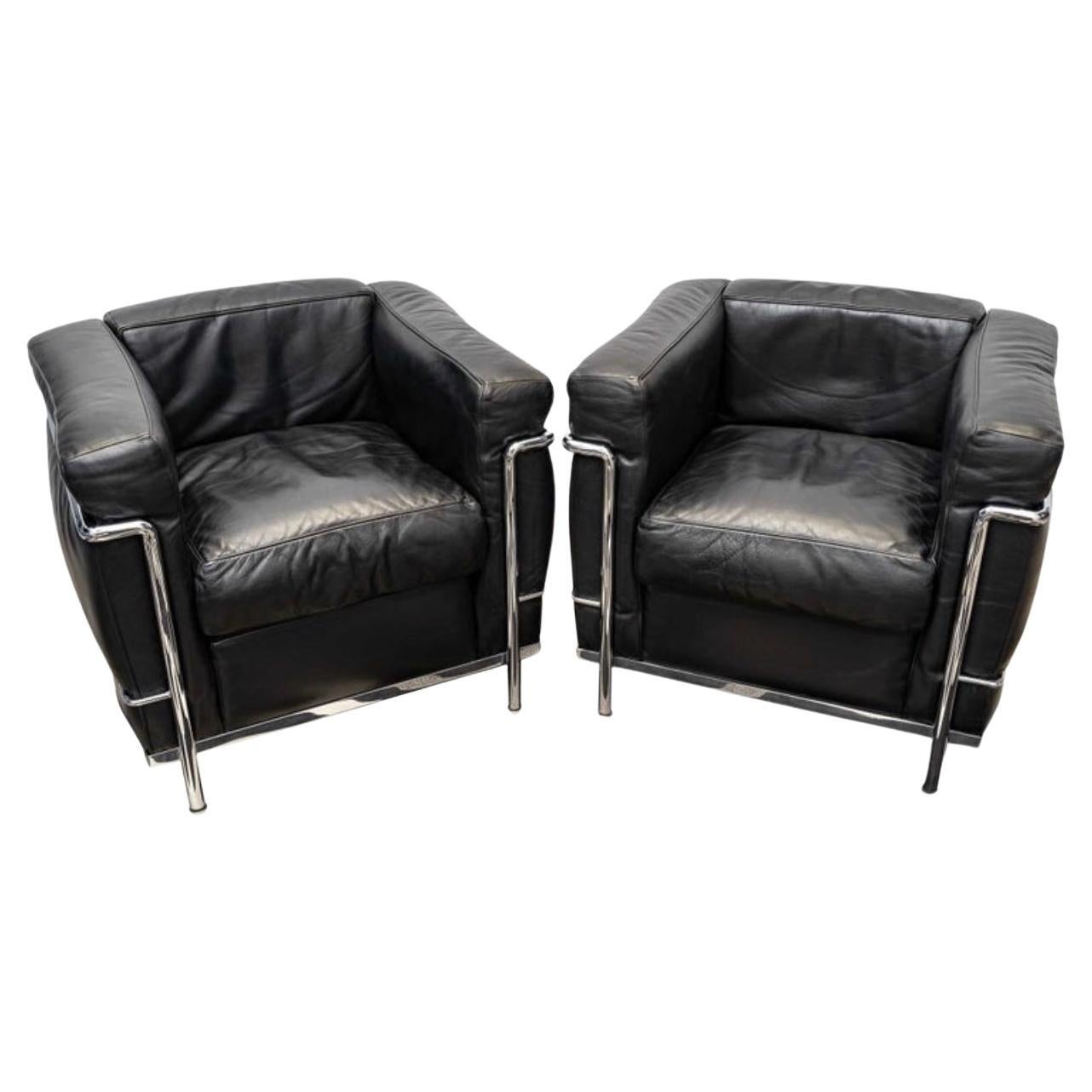 Le Corbusier & Cassina - Pair of Armchairs LC2 Black Leather
