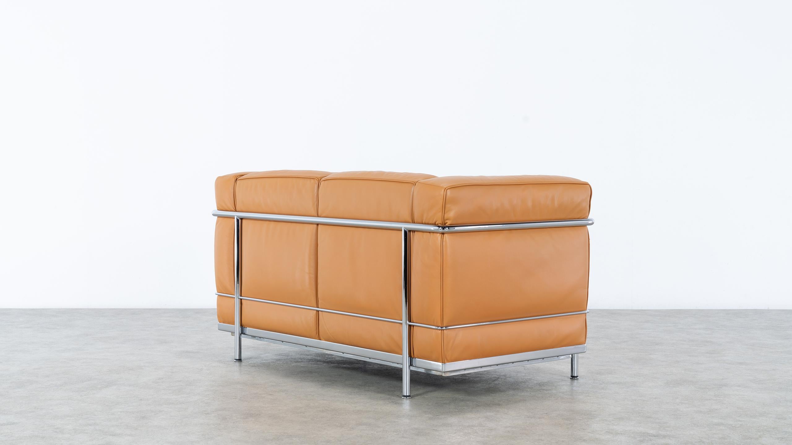 Bauhaus Le Corbusier Ch. Perriand LC2 Sofa Cassina in Cognac Leather, Signed & Stamped