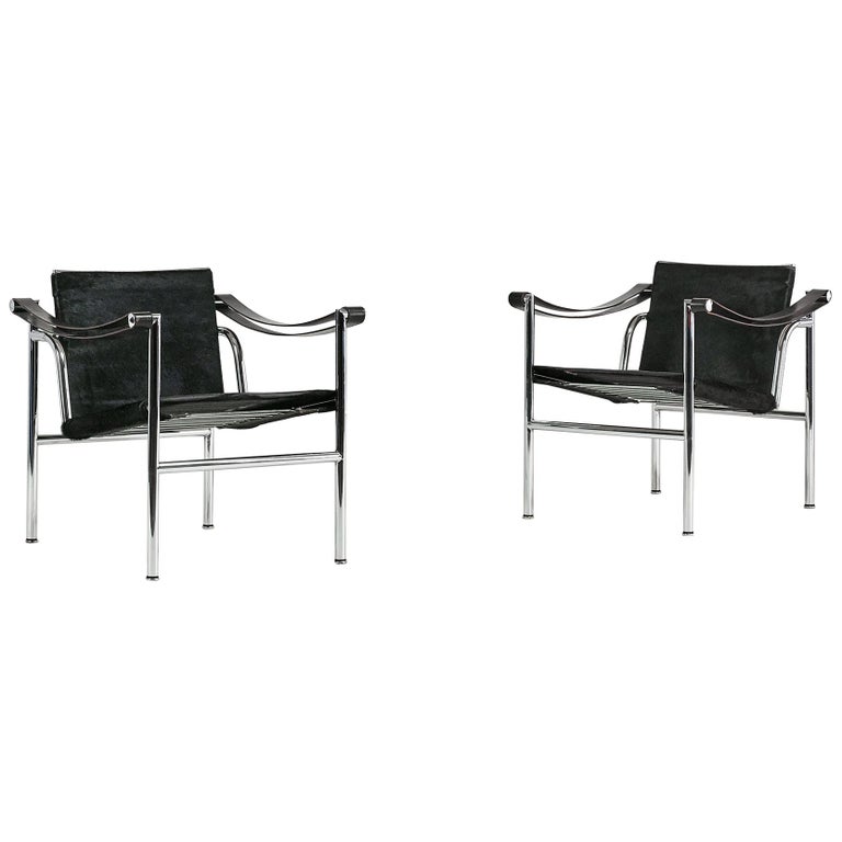 Le Corbusier Ch. Perriand & P. Jeanneret, Pair of LC1 Armchairs, Cassina For Sale