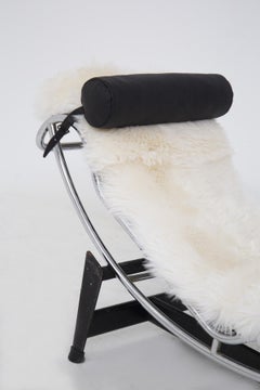 Le Corbusier Chaise Longue in Fur LC4, C. Perriand, P. Jeanneret for Cassina