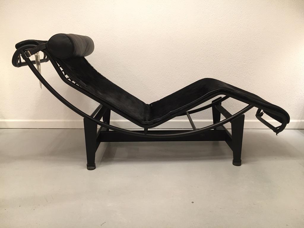 Le Corbusier & Charlotte Perriand Lounge Chair LC4 Pony Skin by Cassina, 1978 8