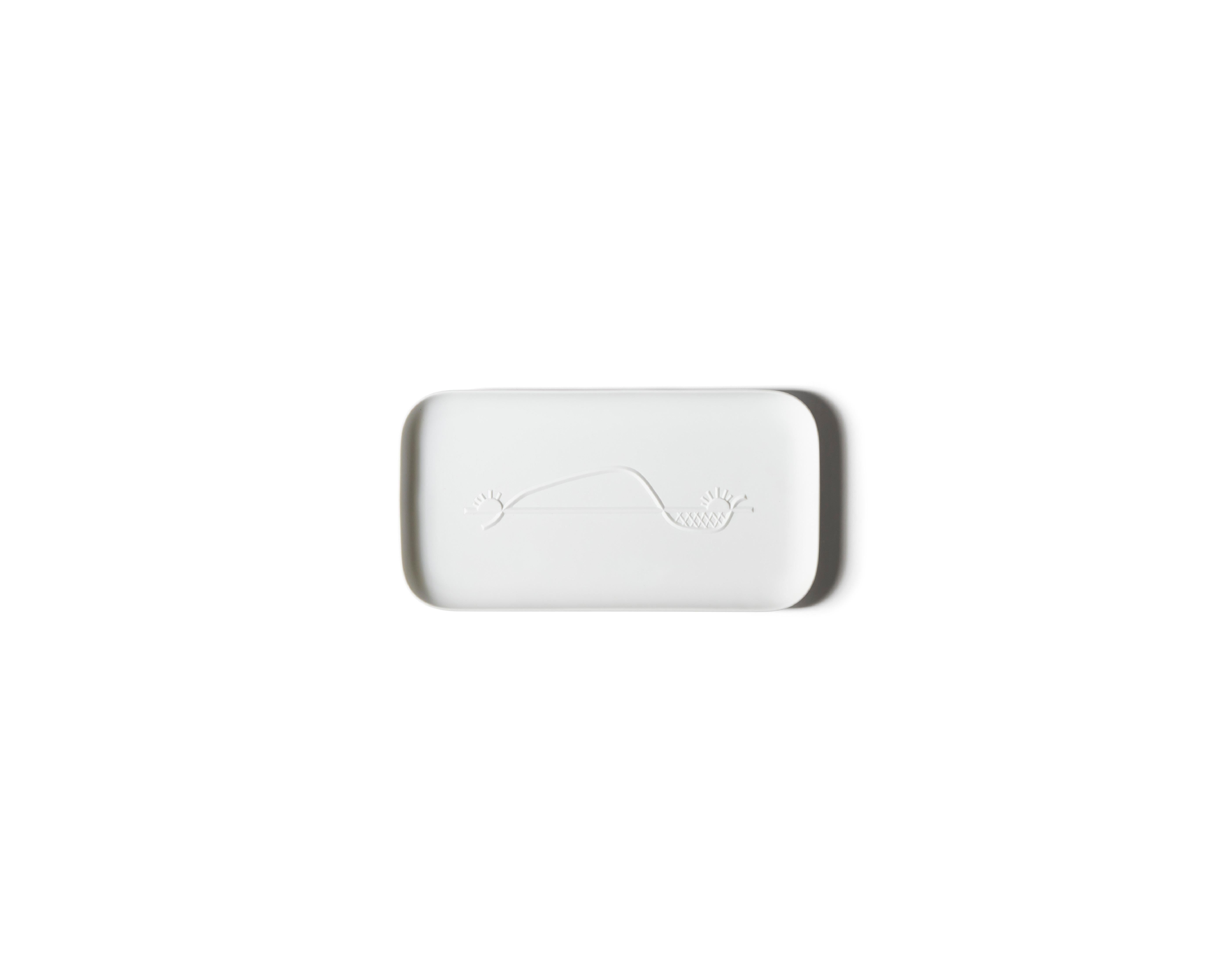 Le Corbusier Collection Chandigarh Rectangular Tray For Cassina 

Cassina looks to the genius of Le Corbusier as inspiration for a collection of three modern trays in pure, unglazed porcelain that borrow some of the symbolic bas-relief designs drawn