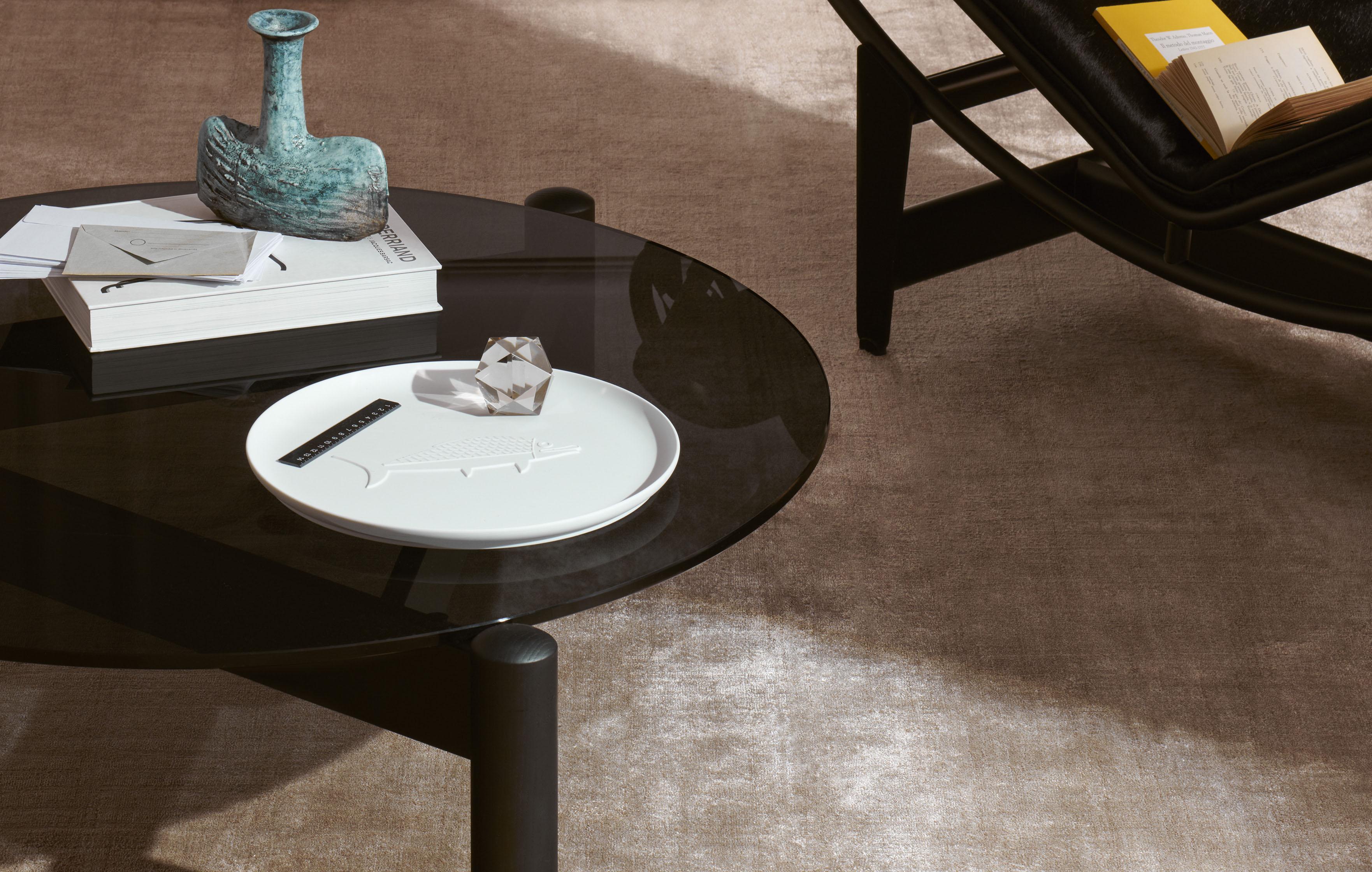 Le Corbusier Collection Chandigarh Plateau carré pour Cassina en vente 2