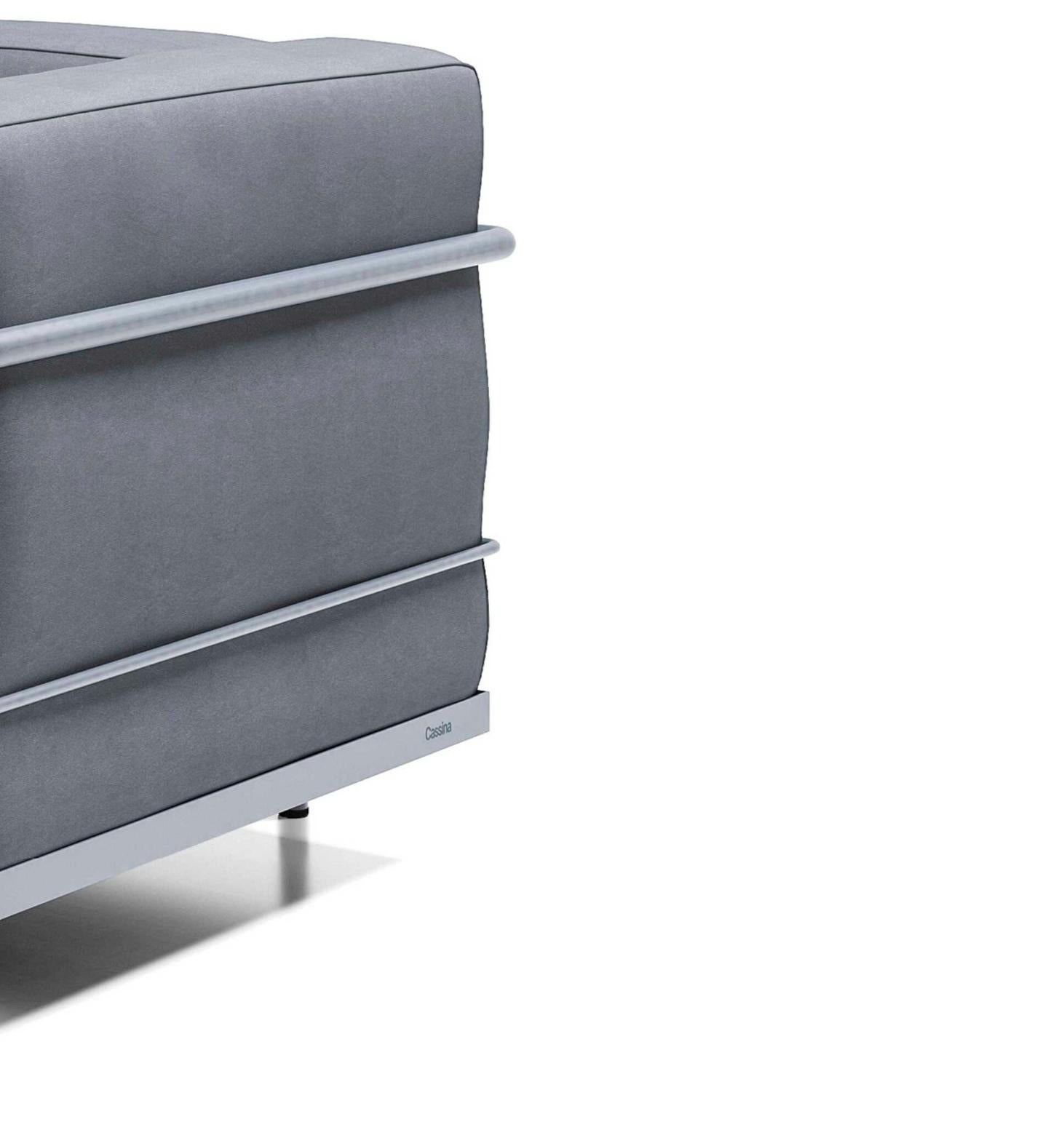 XXIe siècle et contemporain Le Corbusier Fauteuil Grand Confort, Grand Modèle Deux Places Durable en vente
