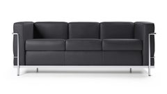 Le Corbusier Fauteuil Grand Confort, Petit Modèle, Trois Places, Durable Sofa