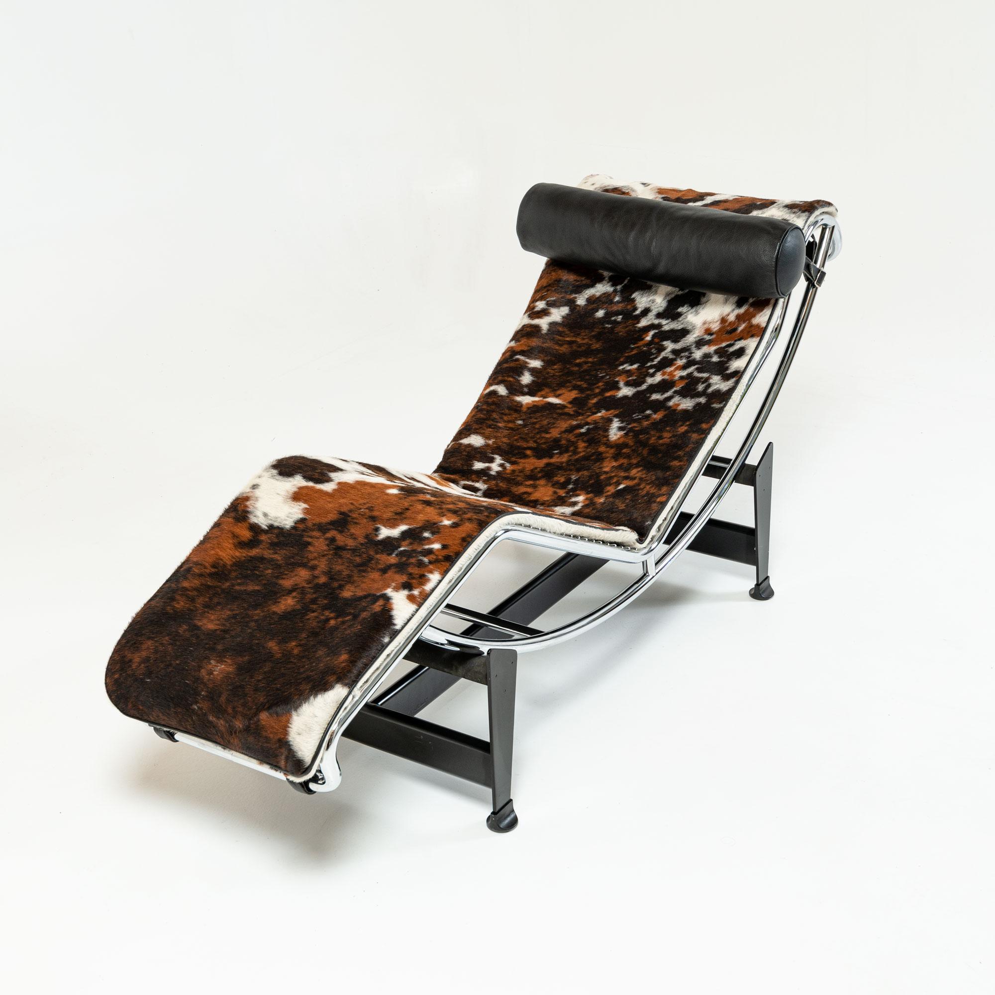 Italian Le Corbusier for Cassina Lc4 Chaise Lounge in Tri-Color Hide Signed and Numbered