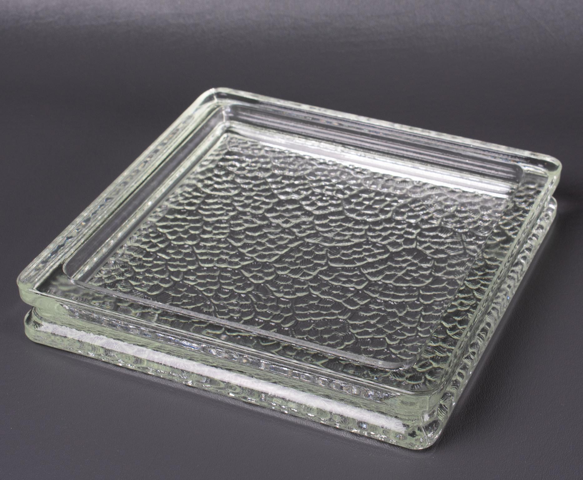 Mid-Century Modern Bol attrape-t-tout en verre moderne du milieu du siècle dernier, Le Corbusier pour Lumax en vente
