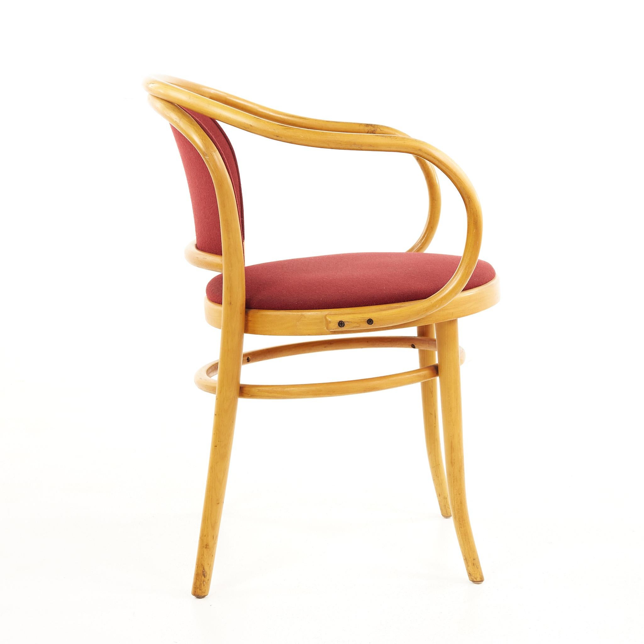 Esszimmerstühle aus Bugholz, 6er-Set, von Corbusier für Thonet, Mitte des Jahrhunderts im Angebot 3