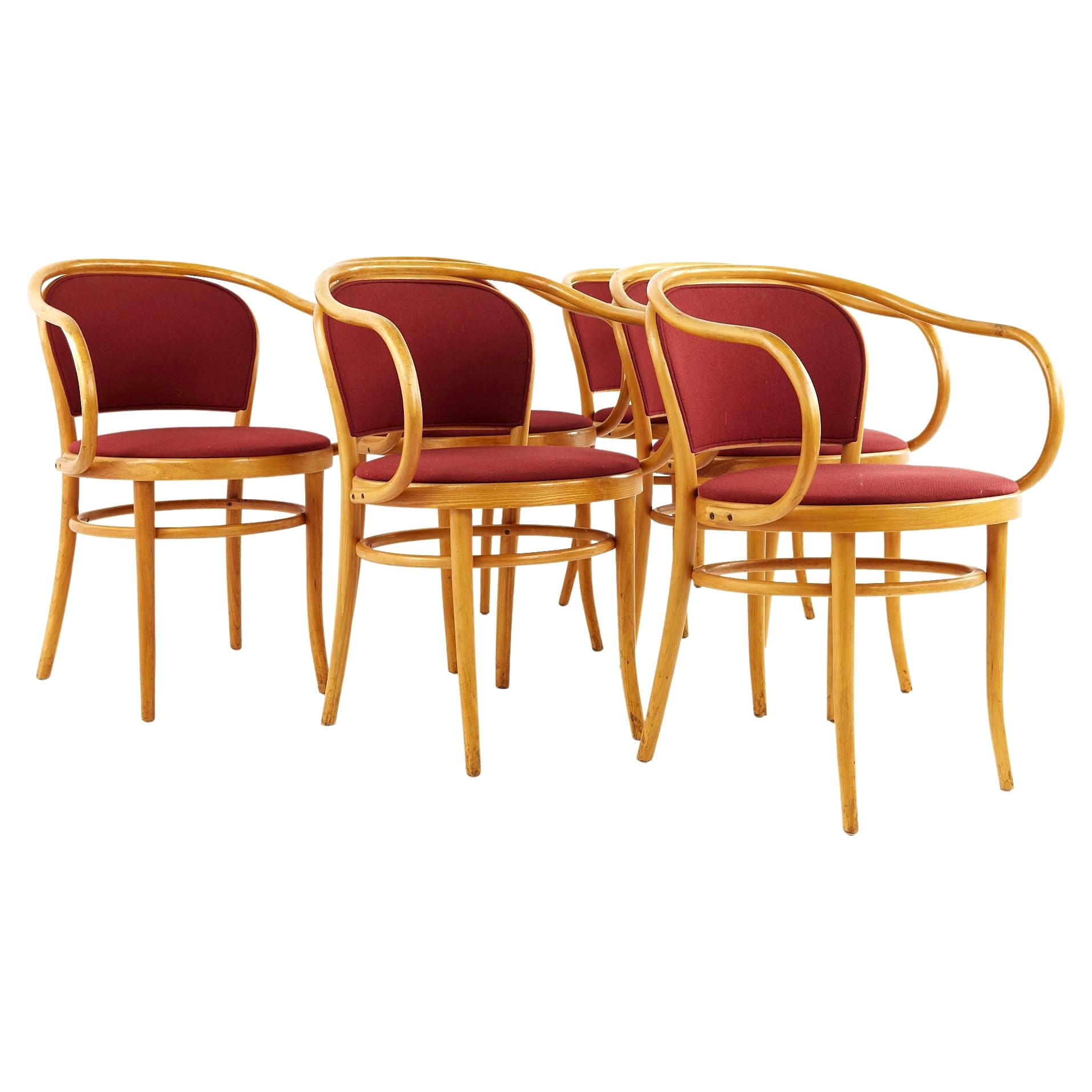 Juego de 6 sillas de comedor de madera curvada de mediados del siglo XX Le Corbusier para Thonet