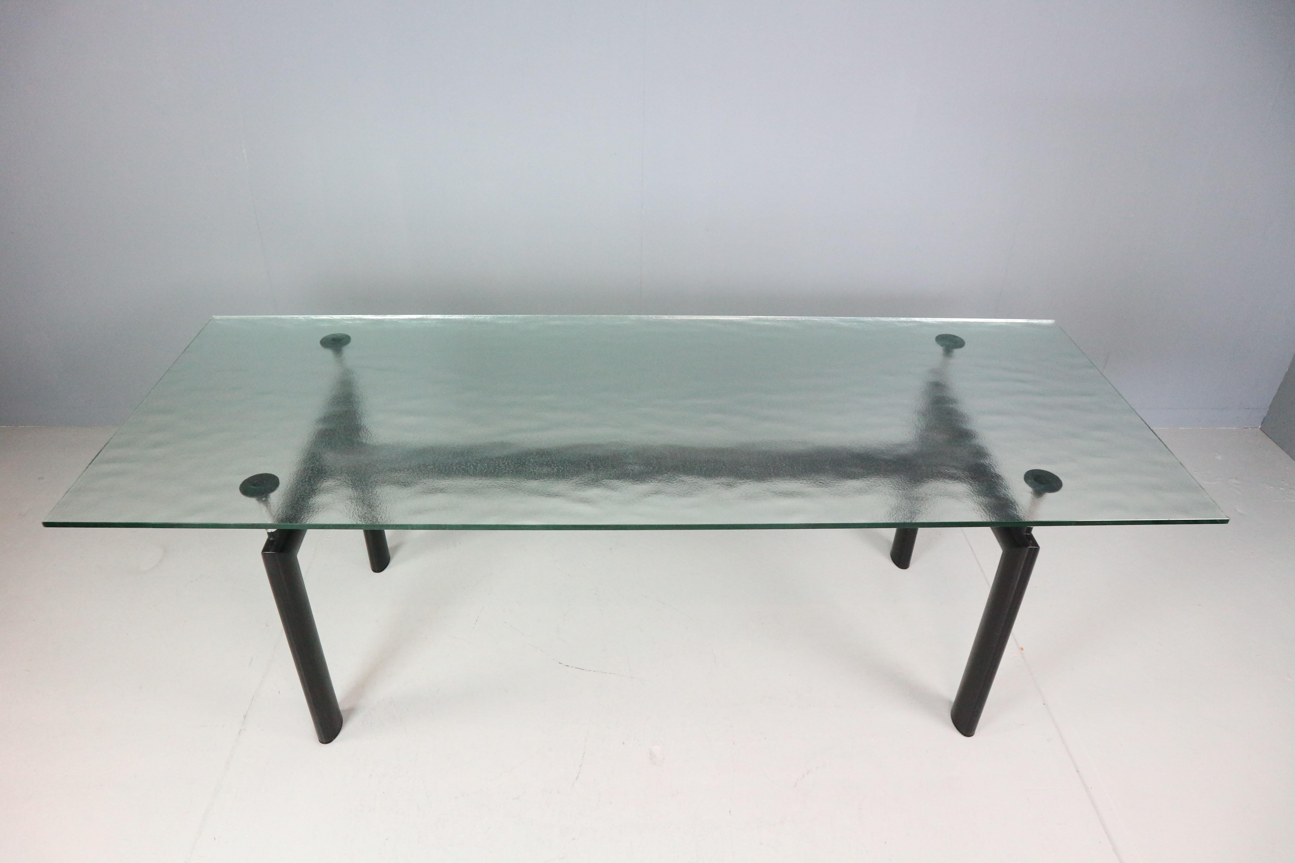 Mid-Century Modern Table de salle à manger en verre Le Corbusier 'LC6' pour Cassina, 1970 Italie en vente