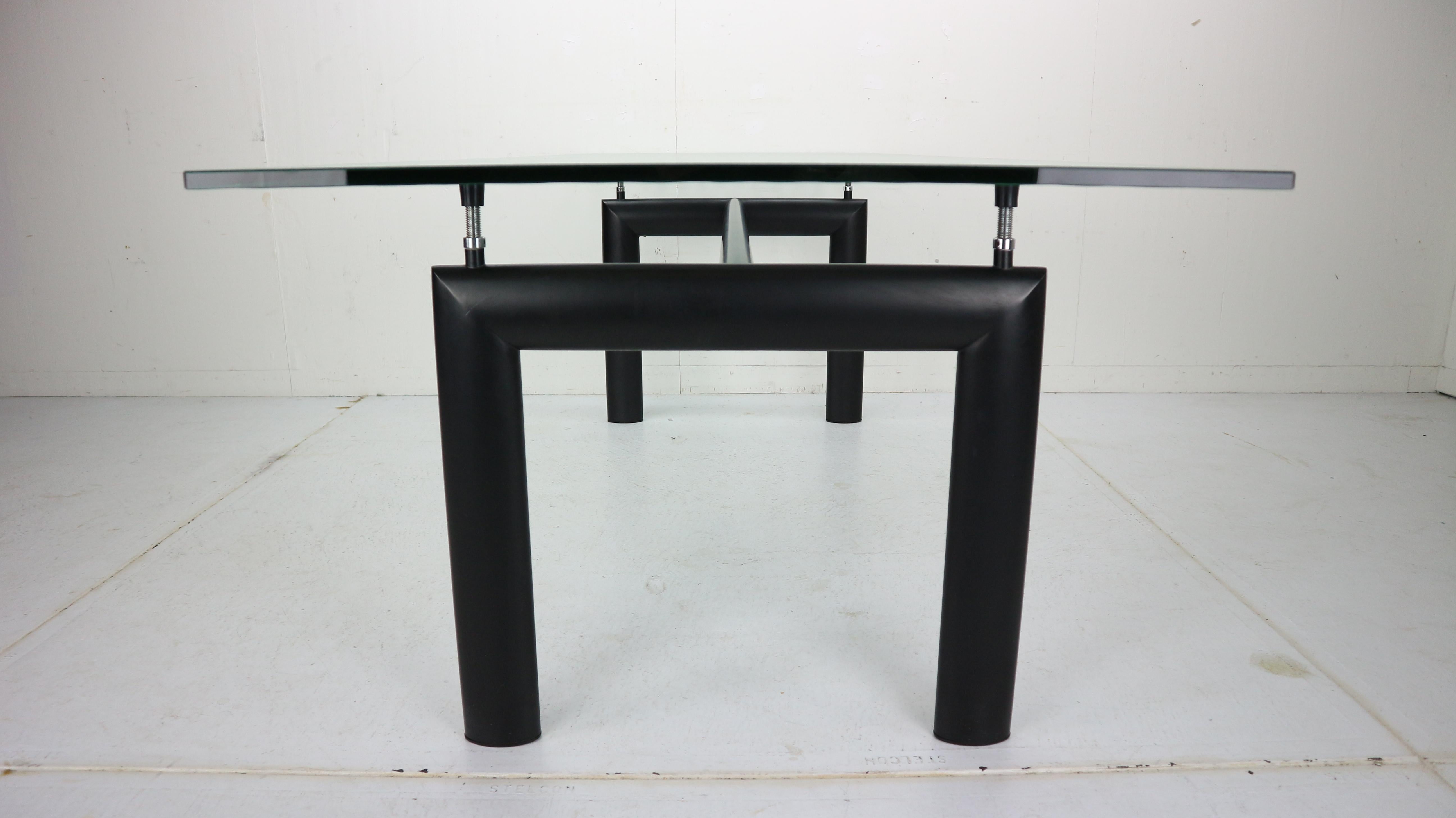 Le Corbusier Glass Dinning Table ‘LC6’ For Cassina, 1970s Italy 1
