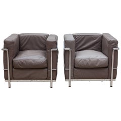 Le Corbusier Gray Leather Cassina Set of Two Lounge Chairs