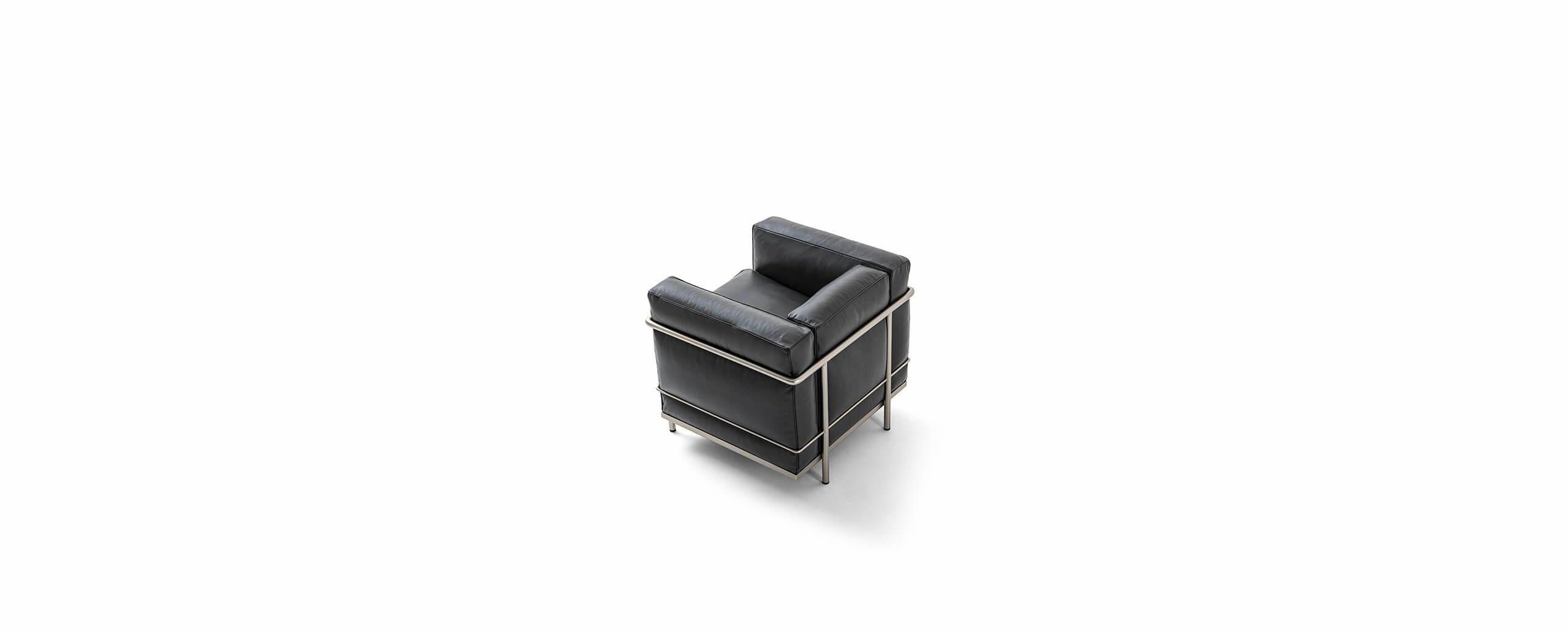 Mid-Century moderno Le Corbusier, Jeanneret, Charlotte Perriand LC3 Fauteuil by Cassina in vendita