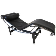 Le Corbusier LC- 4 Leather Lounger by Cassina  