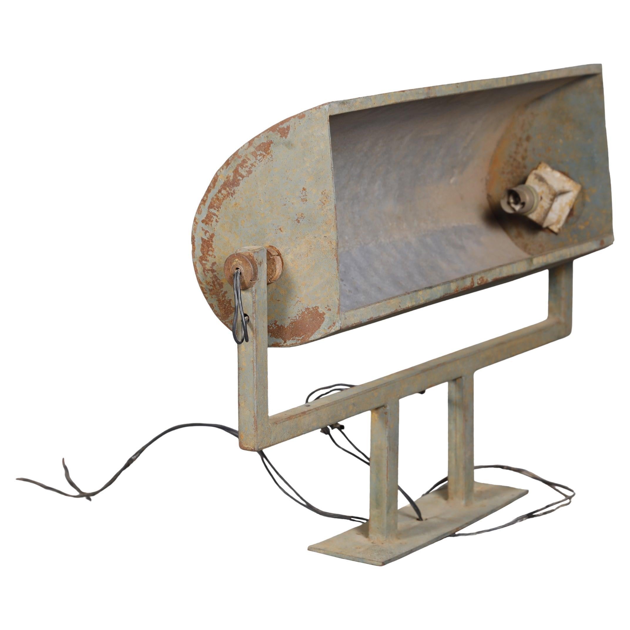 Le Corbusier LC-LU-06-A Wall Lamp LCIII For Sale