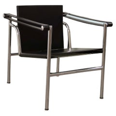 Le Corbusier LC1 Sessel aus Schwarz und Chrom, Mid-Century Modern