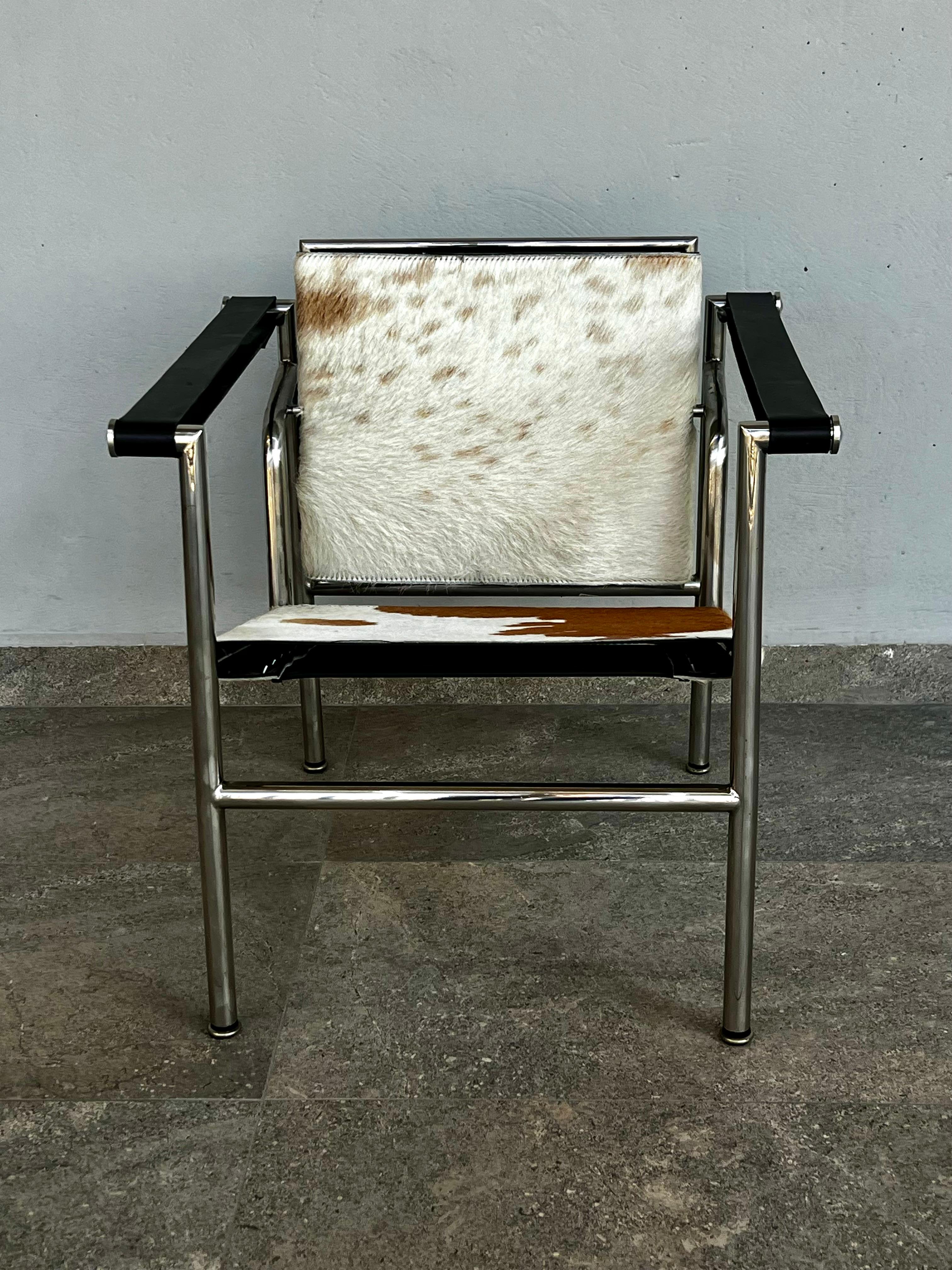 Italian Le Corbusier LC1 Sling Chair, Cassina