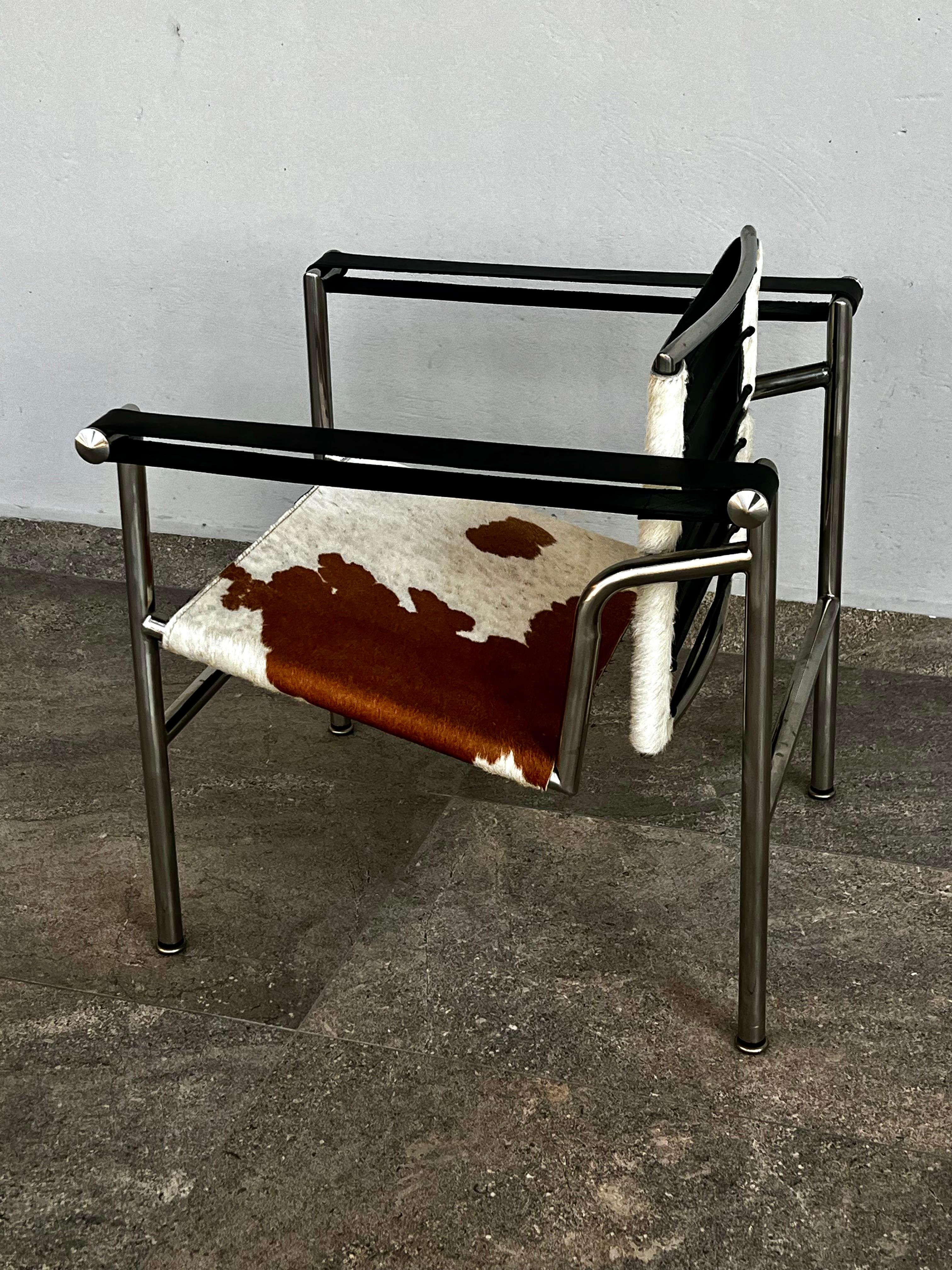 Le Corbusier LC1 Sling Chair, Cassina In Good Condition In San Pedro Garza Garcia, Nuevo Leon