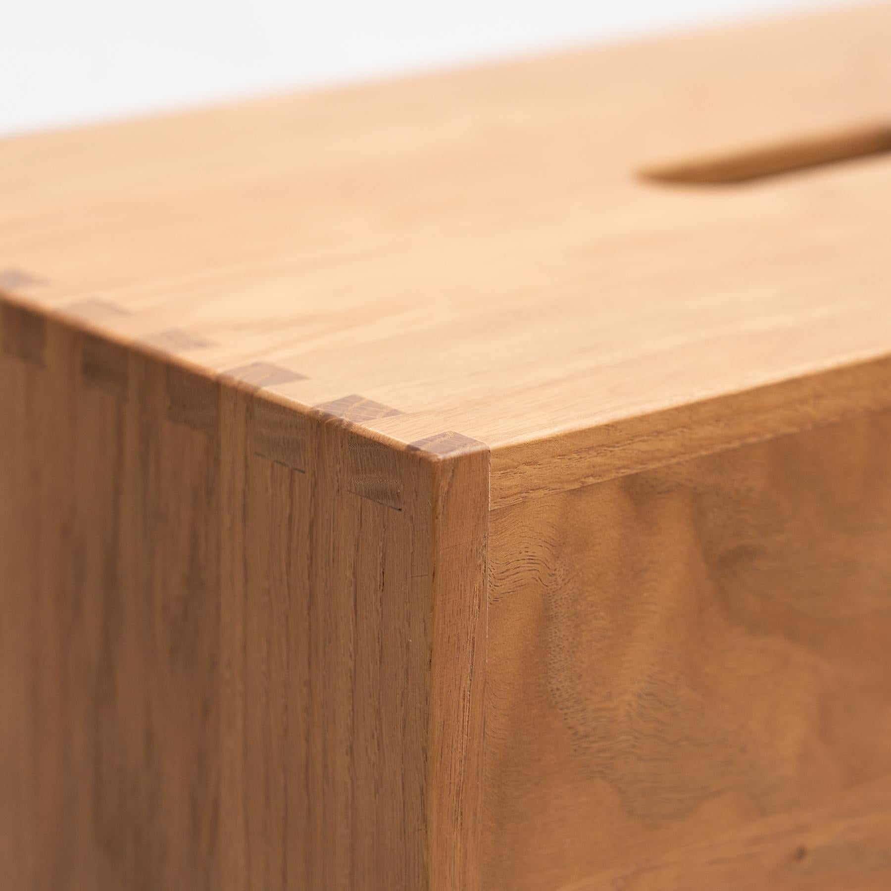 Le Corbusier LC1402 Taburete de madera de Cassina en venta 7