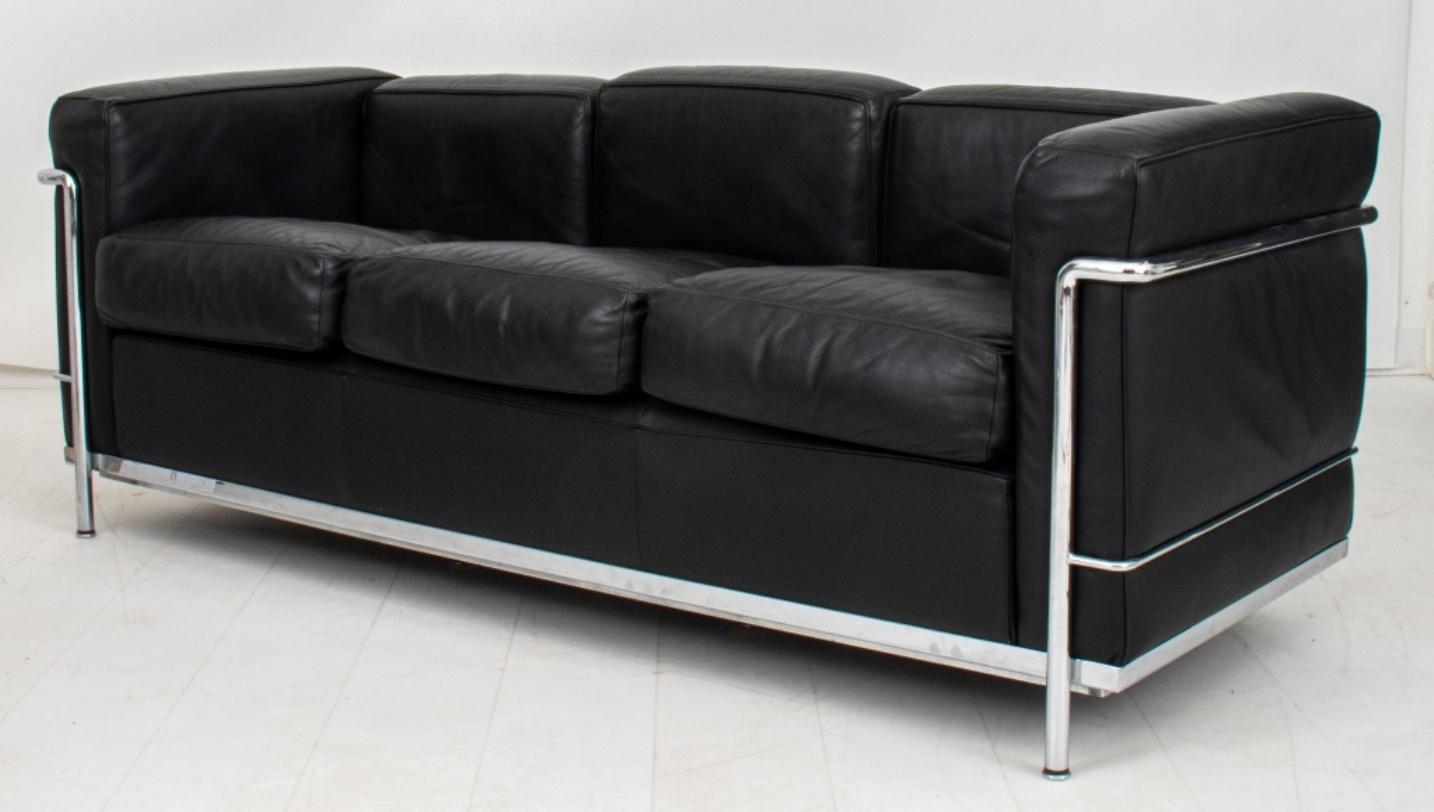 Modern Le Corbusier LC2 3 Seat Sofa, Cassina