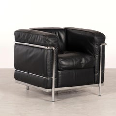 Le Corbusier LC2 Sessel aus schwarzem Leder für Cassina:: Italien