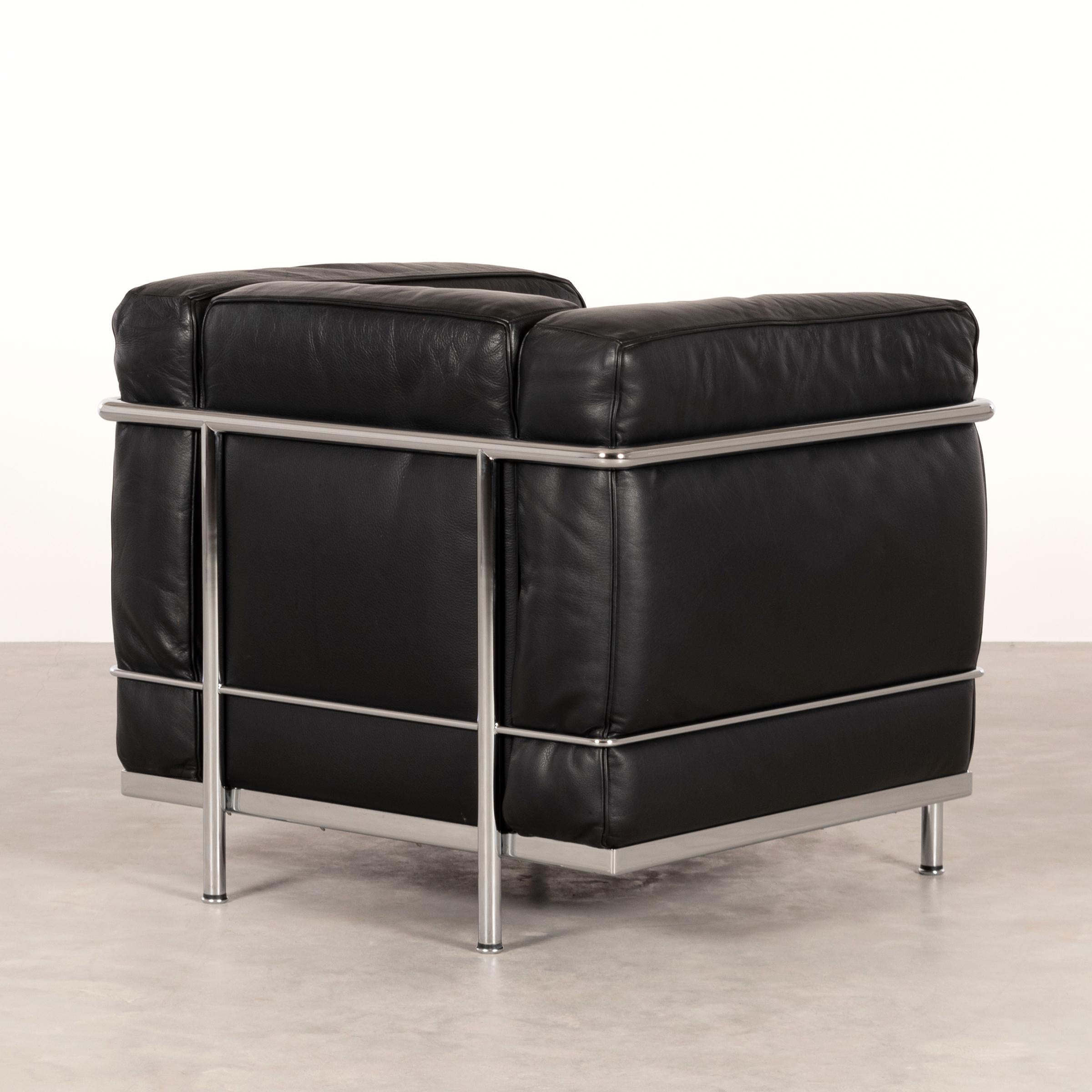 Italian Le Corbusier LC2 Armchair in Black Leather for Cassina, Italy
