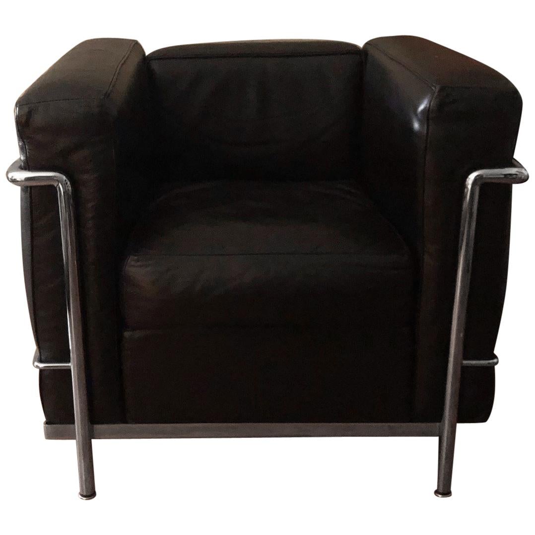 Le Corbusier LC2 Black Leather Lounge Chairs by Cassina