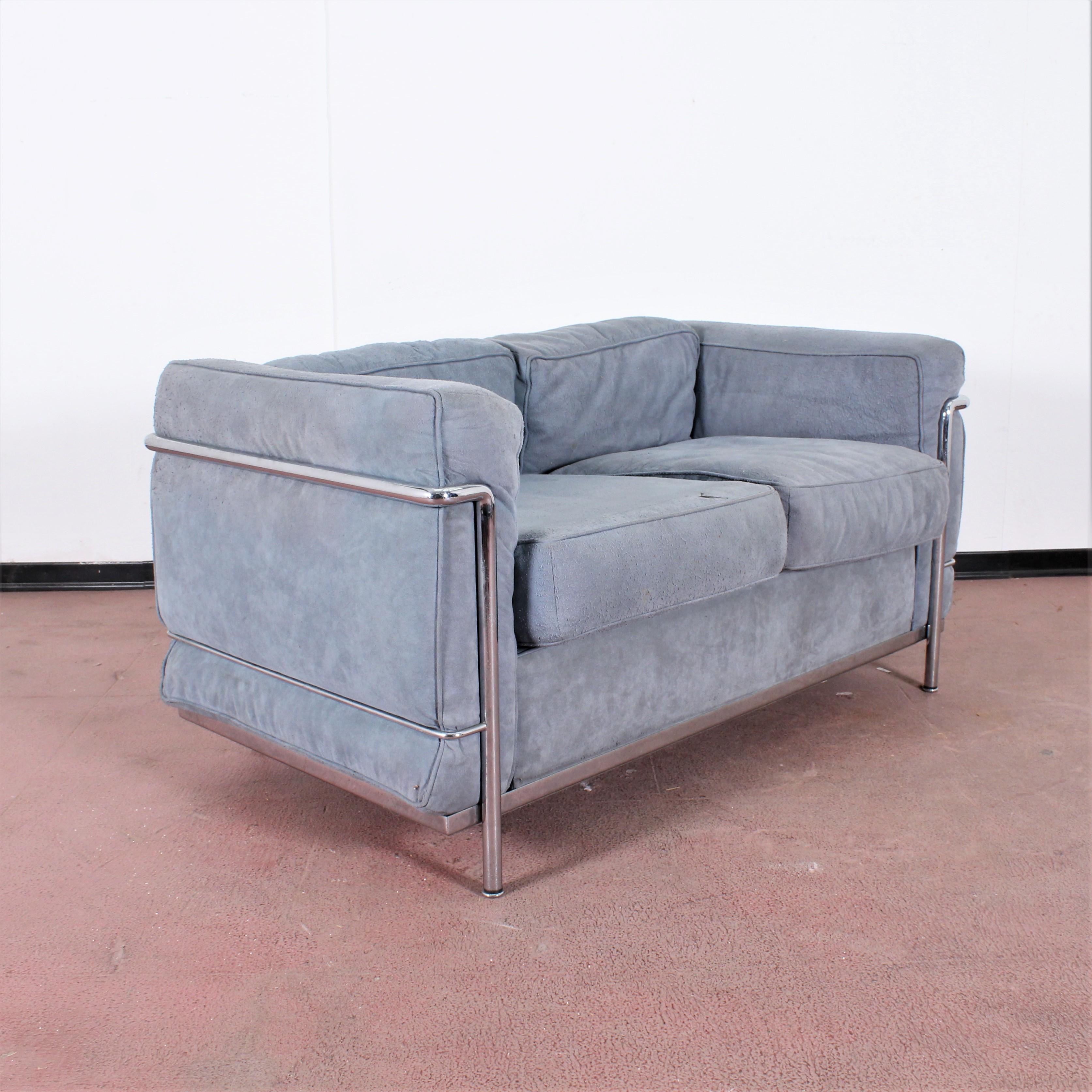Steel Le Corbusier LC2 by Cassina Two-Seat Gray Chamois Leather Sofa, Italia, 1970s