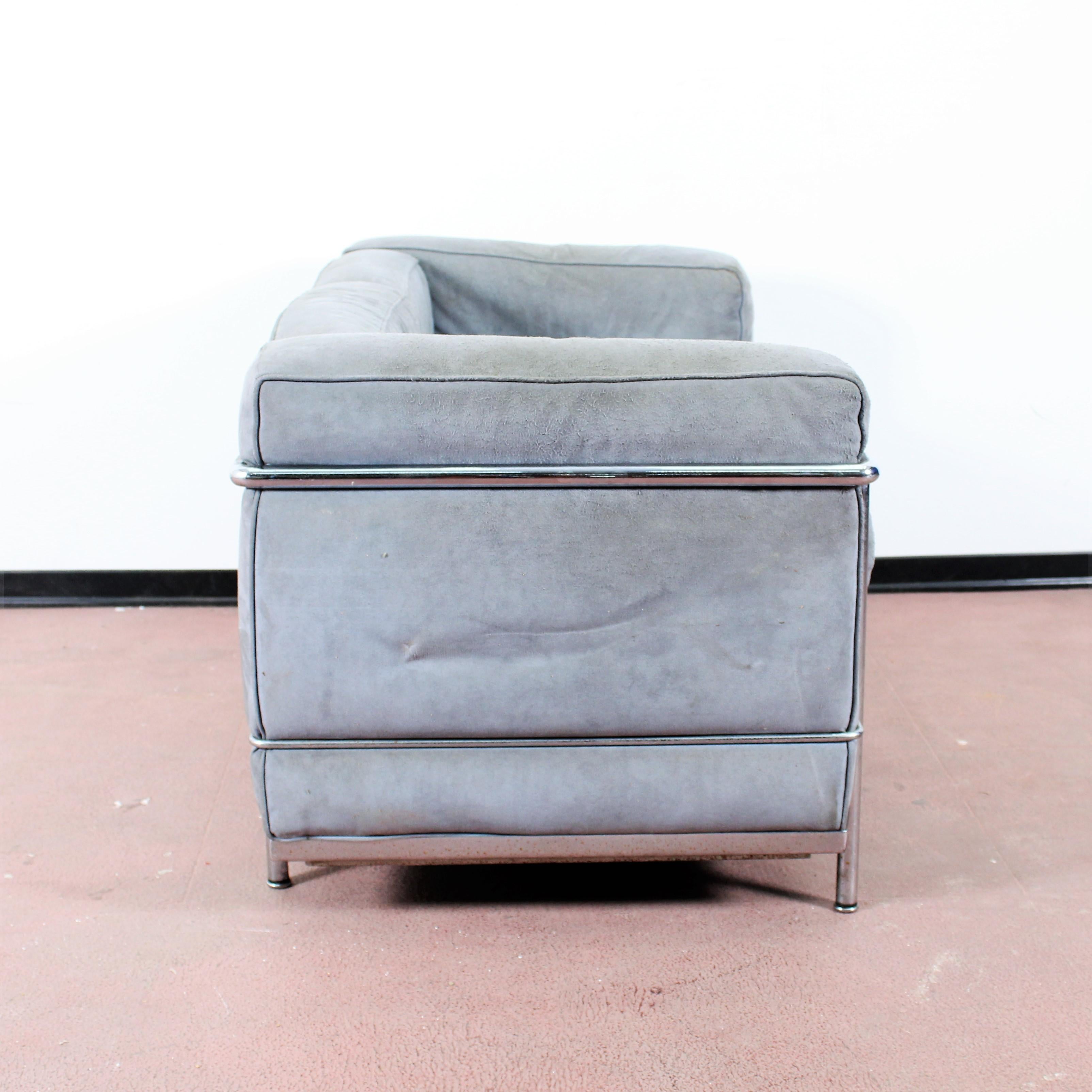 Steel Le Corbusier LC2 by Cassina Two-Seat Gray Chamois Leather Sofa Italia, 1970s
