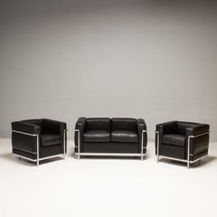 Le Corbusier LC2 Grand Confort 2-Seater Leather Sofa and Set of 2 Chairs