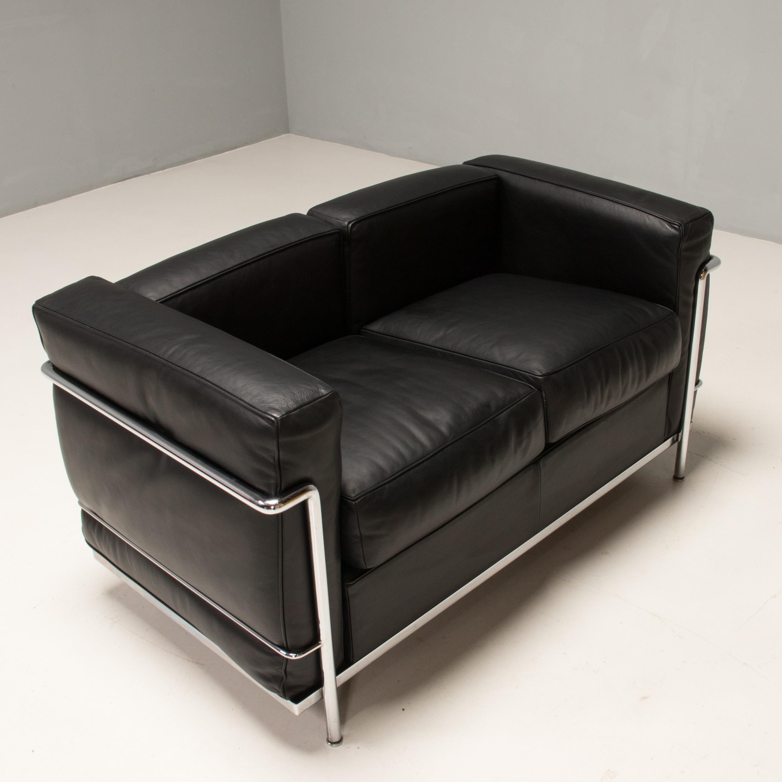 Italian Le Corbusier LC2 Grand Confort 2-Seater Black Leather Sofa