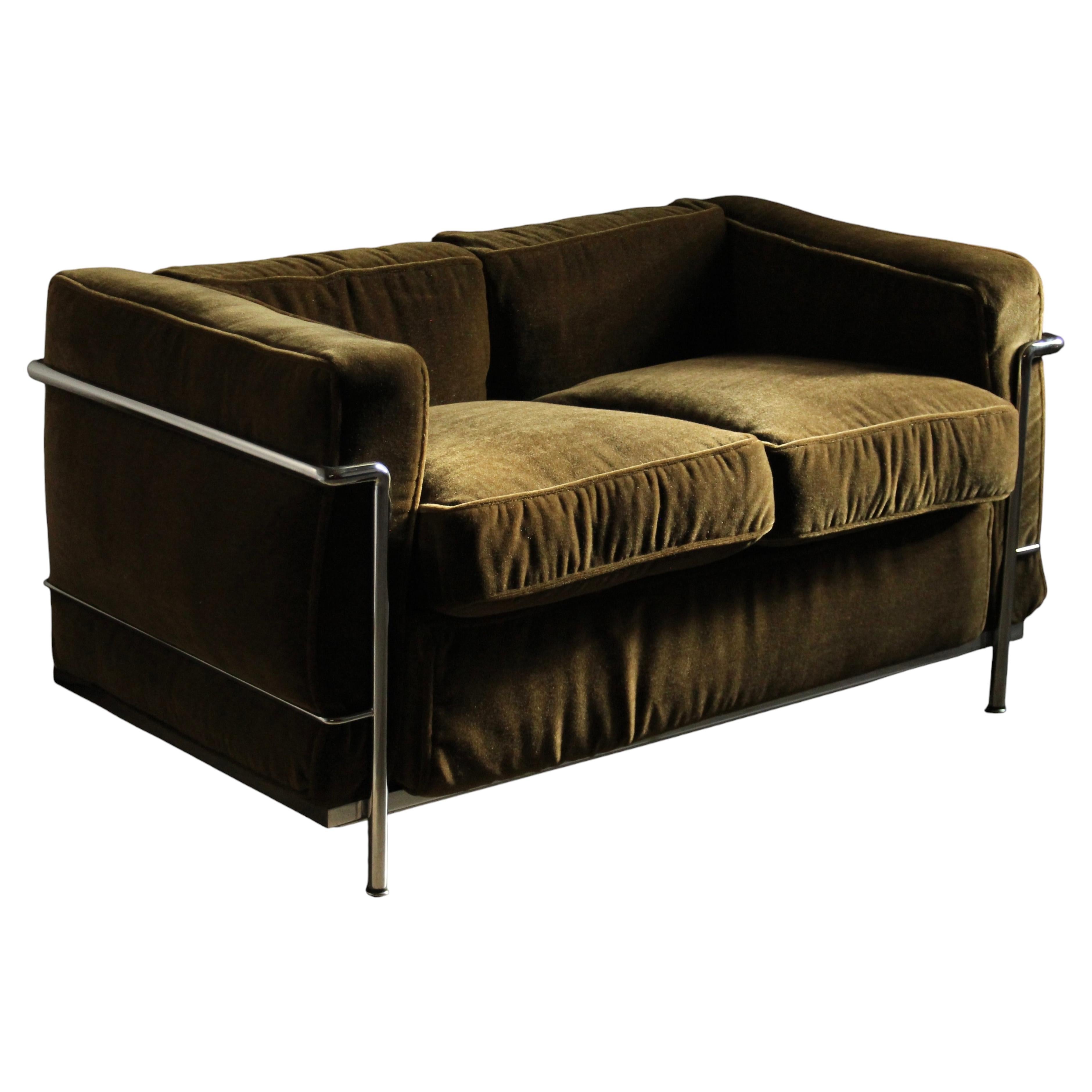 Divano "LC2 Petit Modèle" di Le Corbusier per Cassina, anni '80