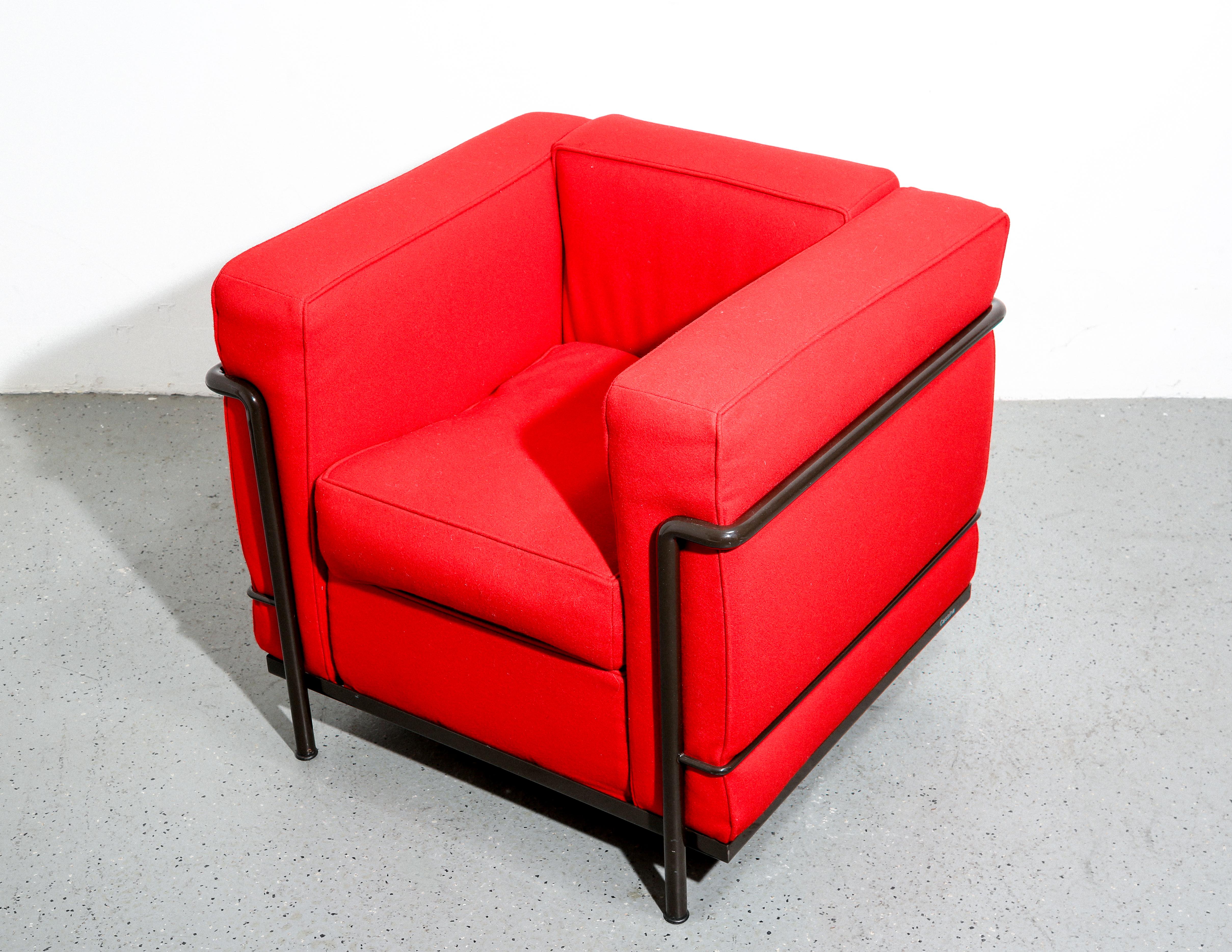 Minimaliste Petite chaise longue Le Corbusier Lc2 de Cassina en vente