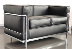 Le Corbusier LC2 Sofa in Black Leather & Chrome, Cassina