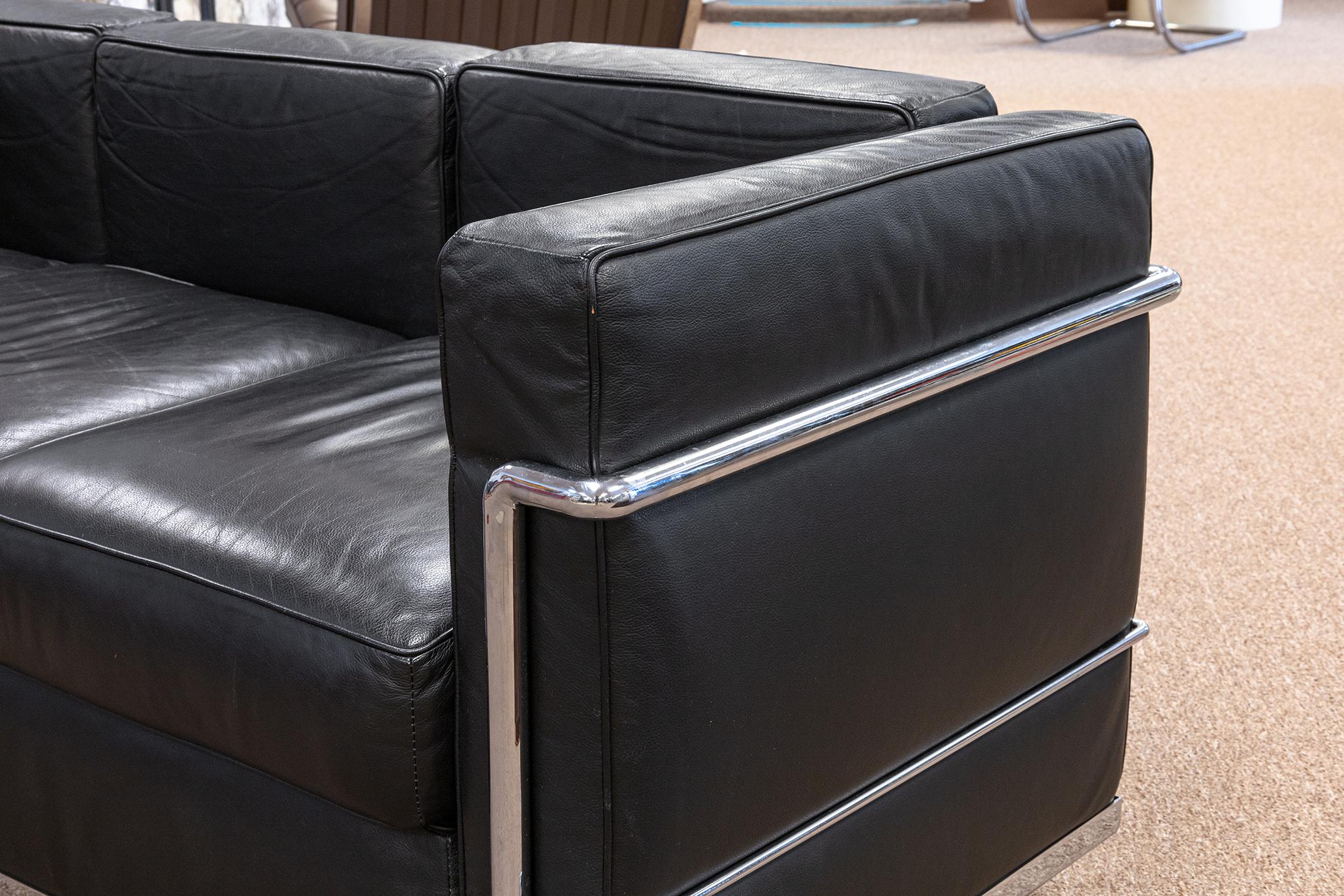 Mid-Century Modern Le Corbusier LC2 Style Chrome and Black Leather Mid Century Modern Sofa