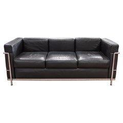 Le Corbusier LC2 Stil Chrom und schwarzes Leder Mid-Century Modern Sofa