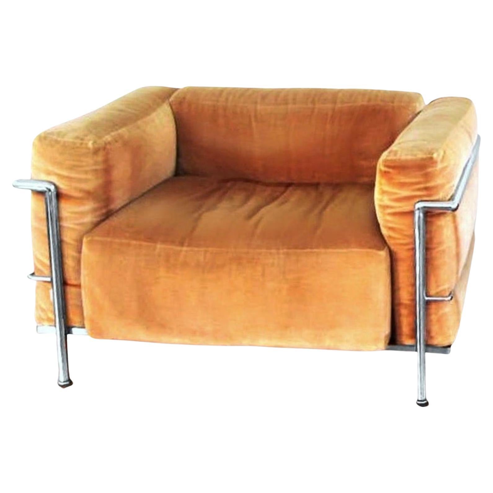 Le Corbusier LC3 Fauteuil Grand Confort Amber Mohair Armchair, Cassina, Italy