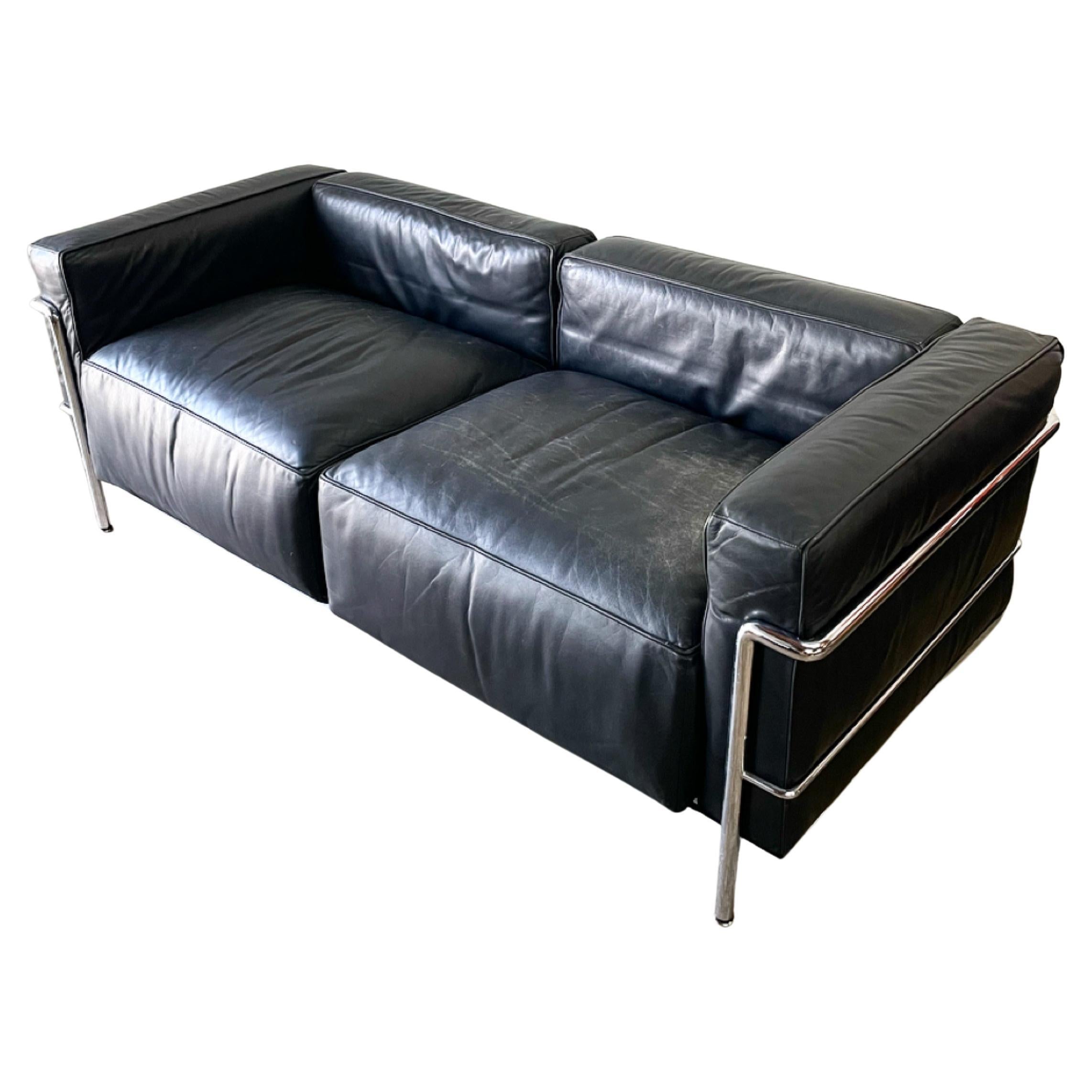 Sofa aus Leder und Chrom, LC3, von Corbusier