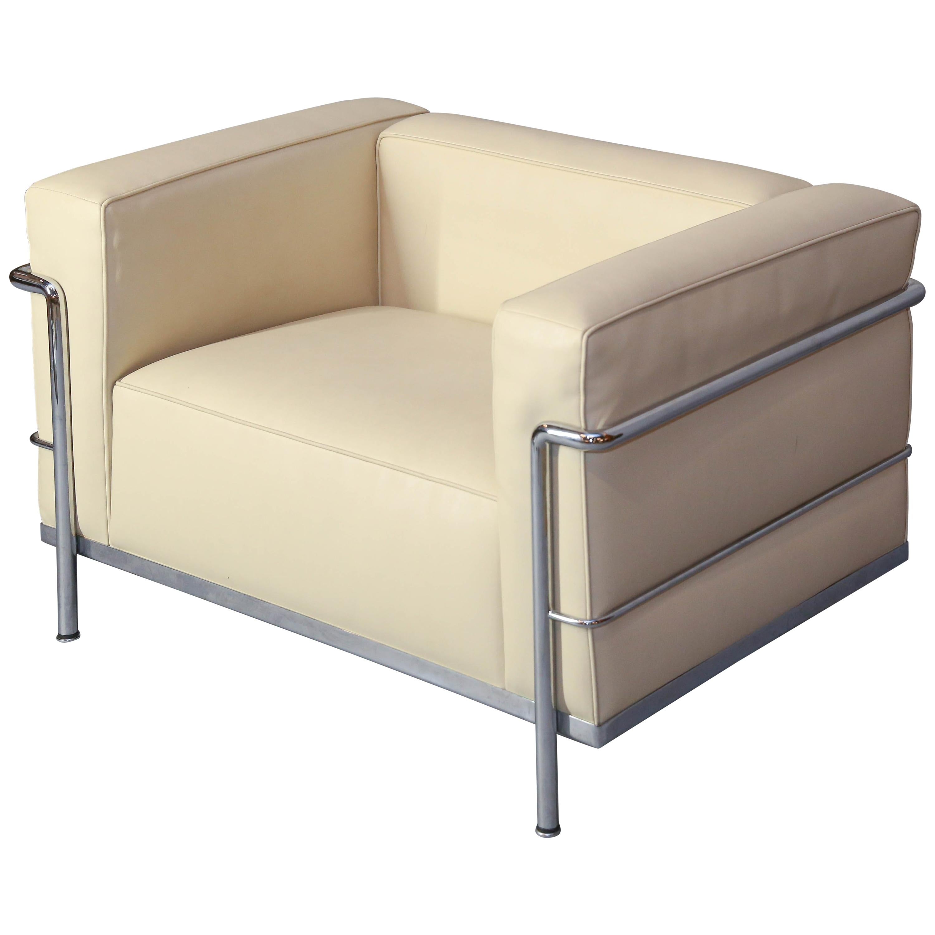 Le Corbusier LC3 "Petit Modele Arm Chair" in Faux White Leather by Cassina For Sale