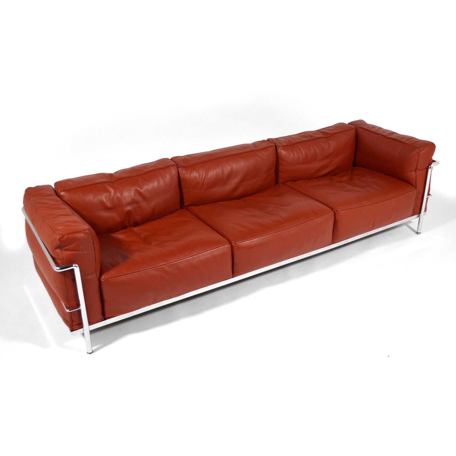 Le Corbusier LC3 Sofa by Cassina at 1stDibs
